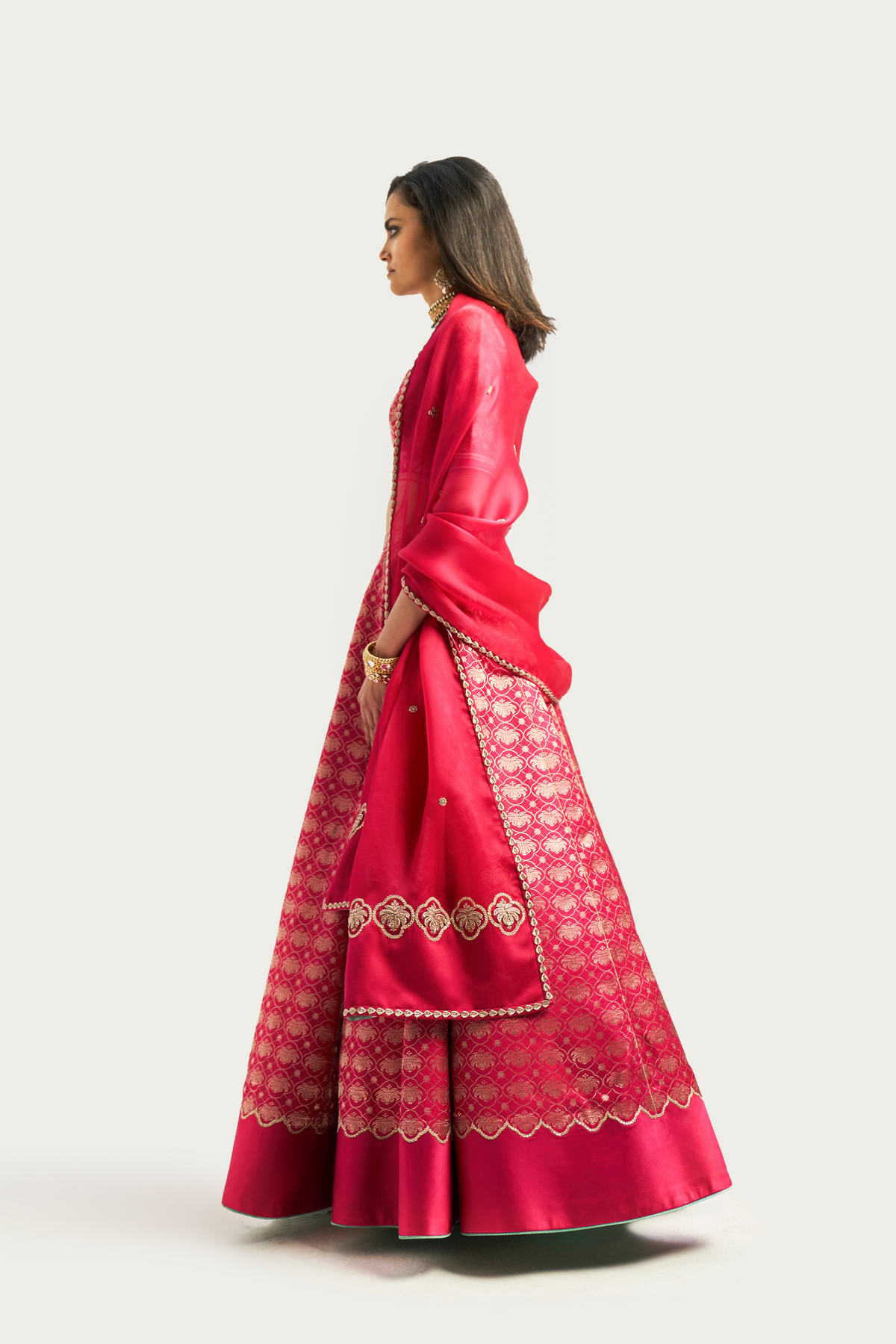 Malabar fuchsia lehenga set