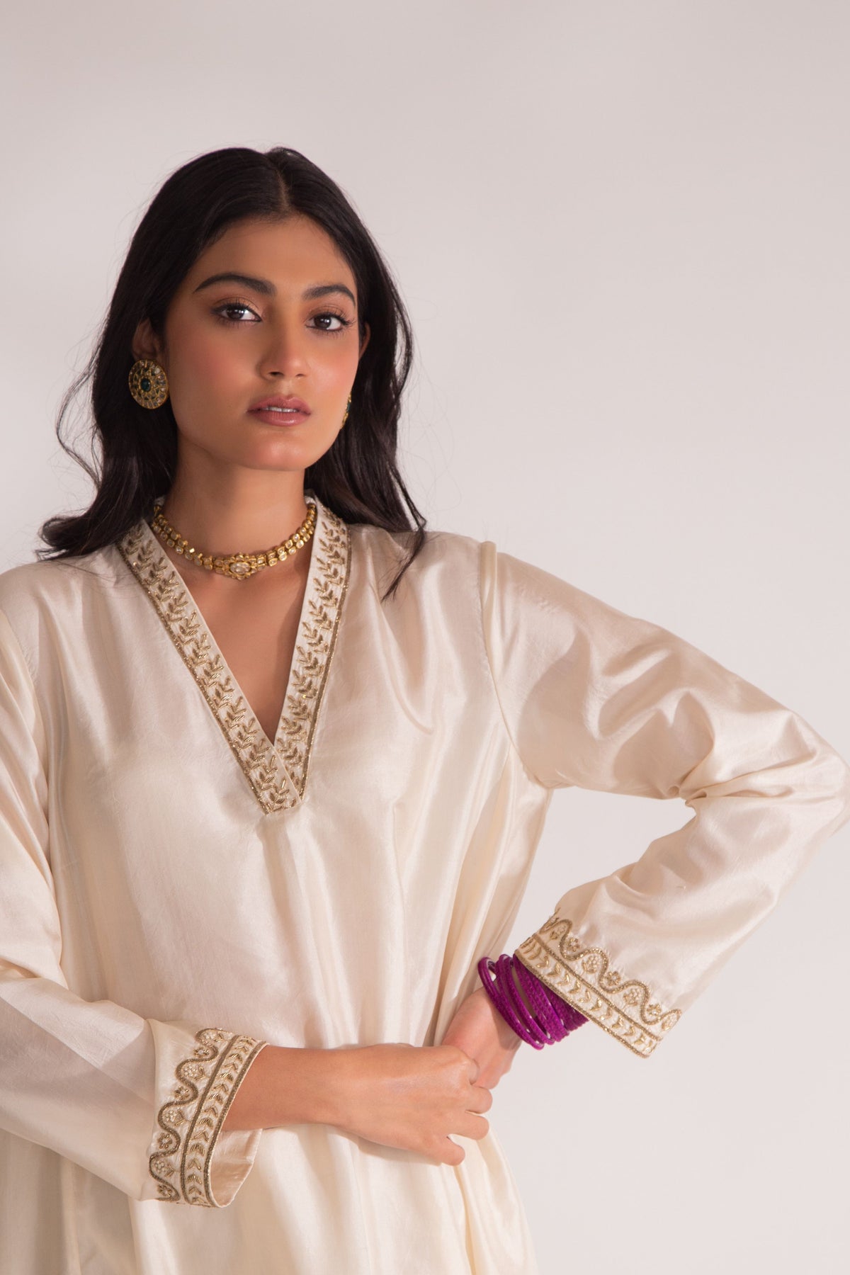 Ivory Dhriti Kurta Set