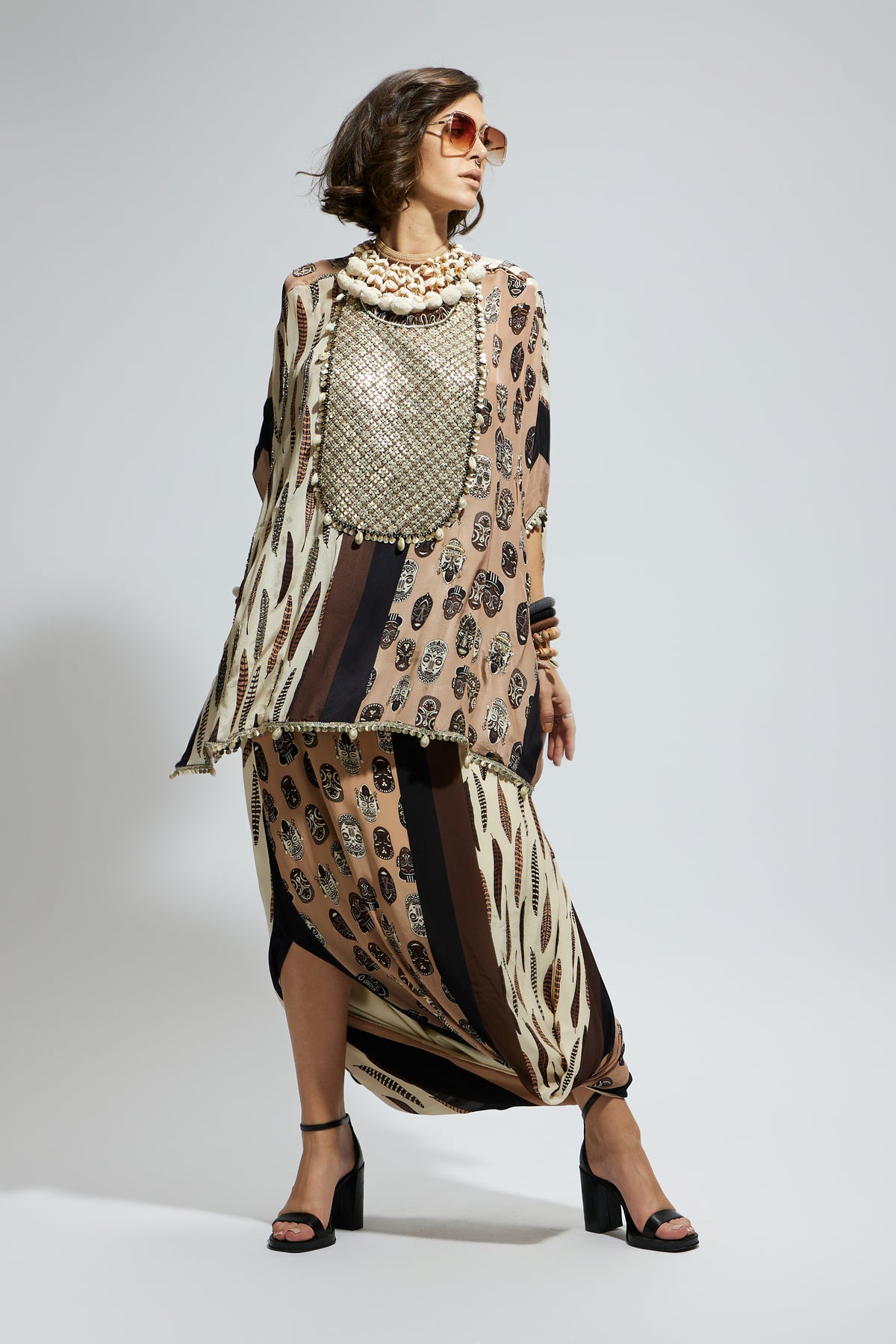 Embroidered Yoke Short Kaftan Set