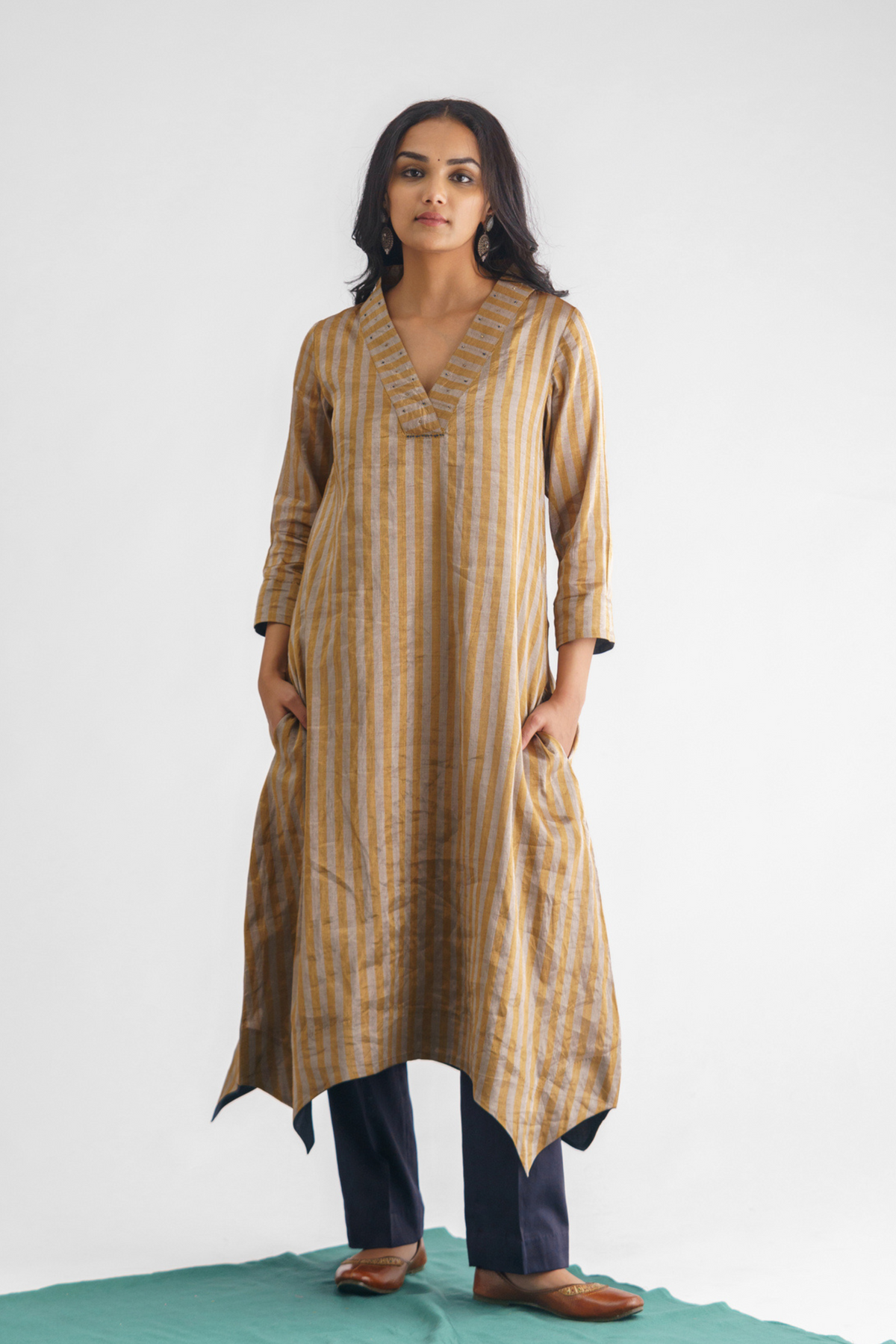 Grey And Gold Stripe Kurta Set