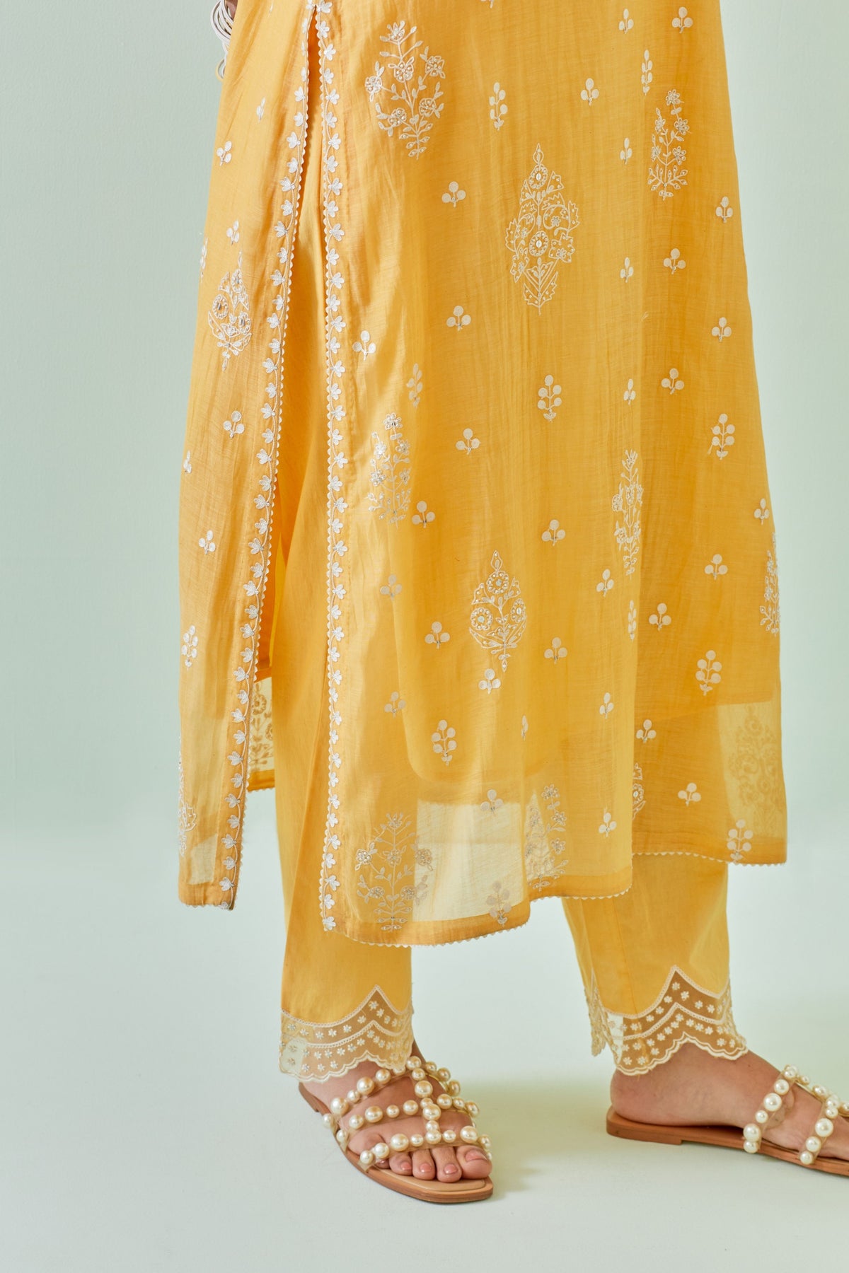 Yellow Scalloped Embroidery Kurta Set