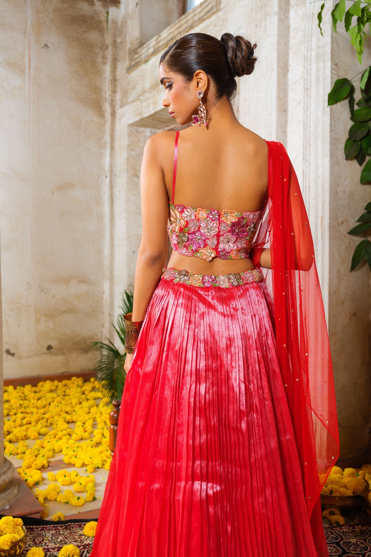 Tara Laal Lehenga Set