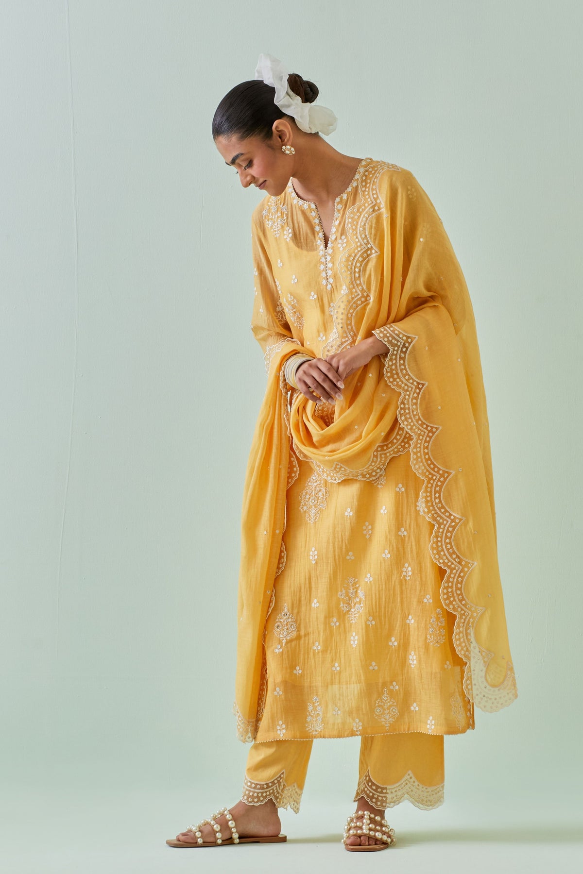 Yellow Scalloped Embroidery Kurta Set