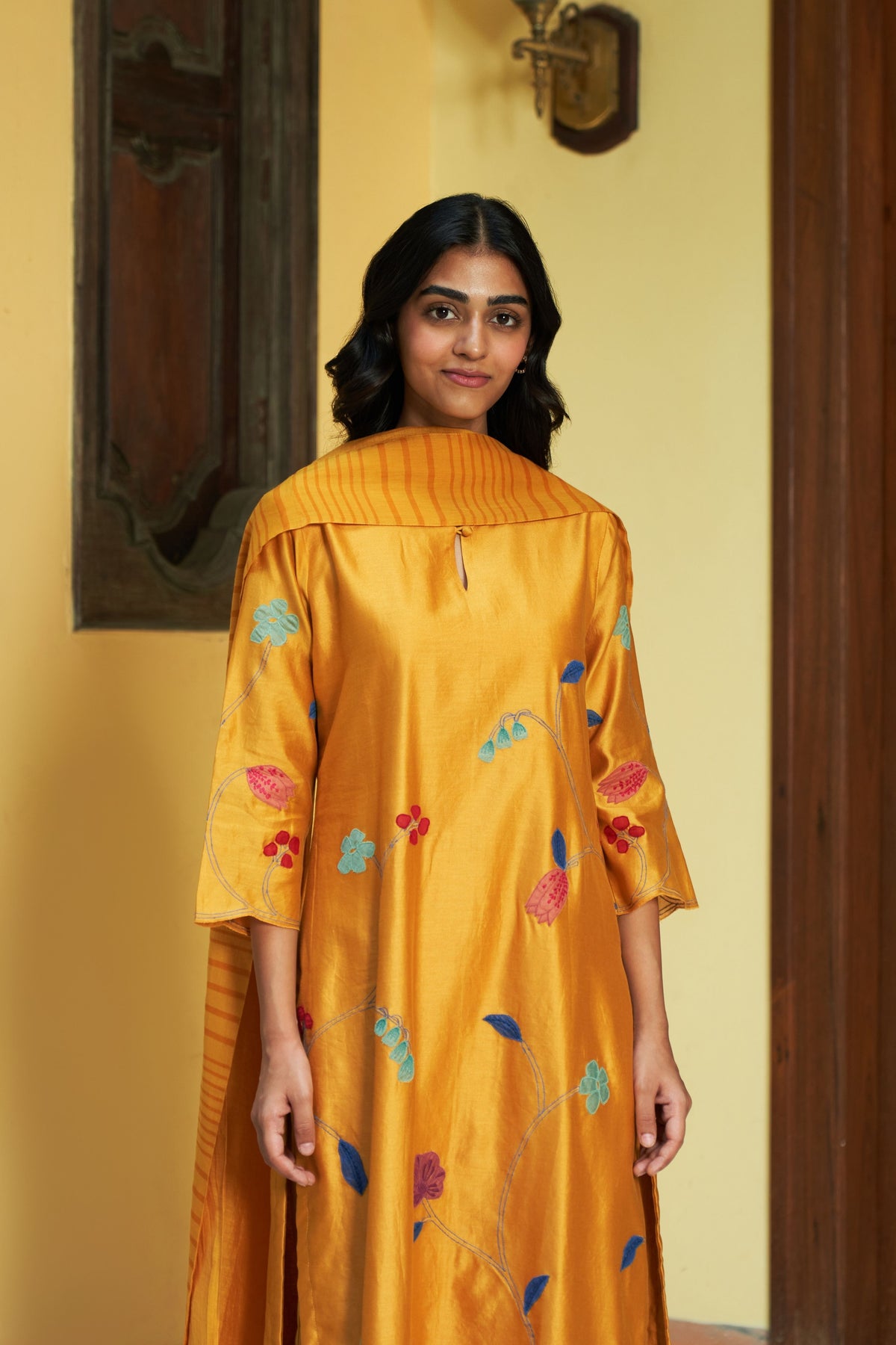 Amber Applique Kurta Set