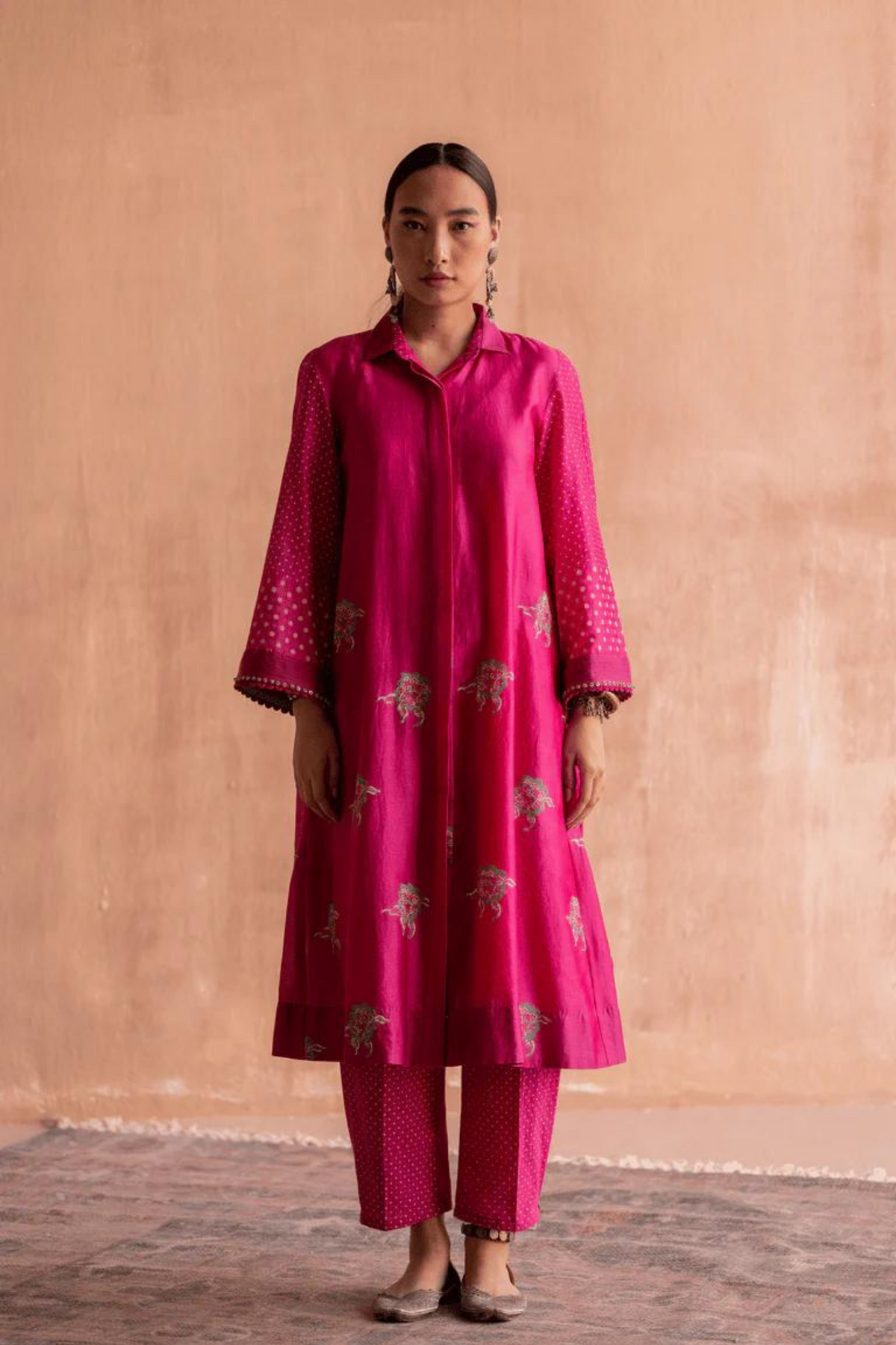 Saket Kurta