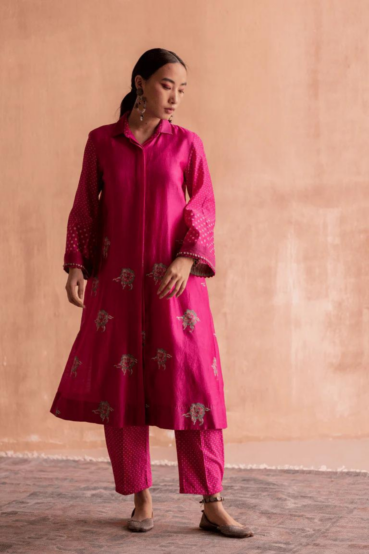 Saket Kurta