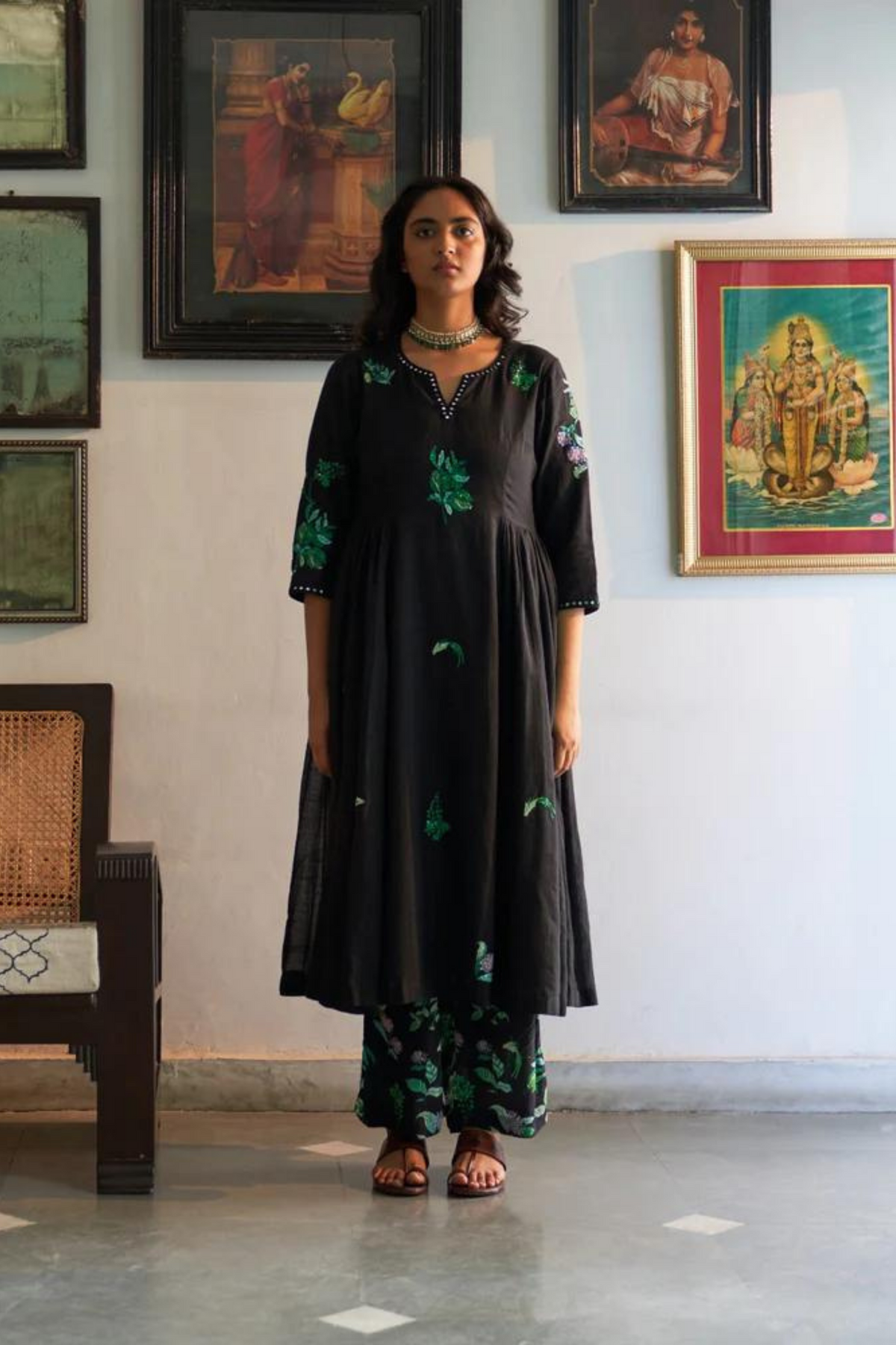 Raat Ki Rani Kurta Set