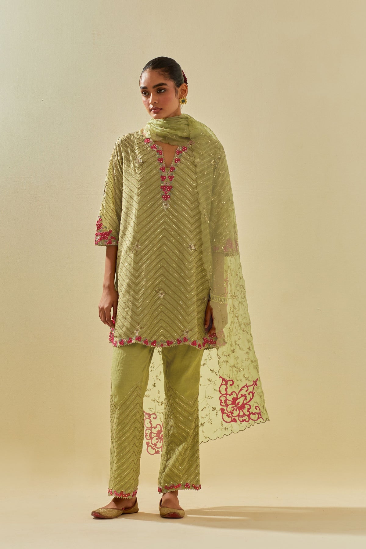 Green Short Kurta Set