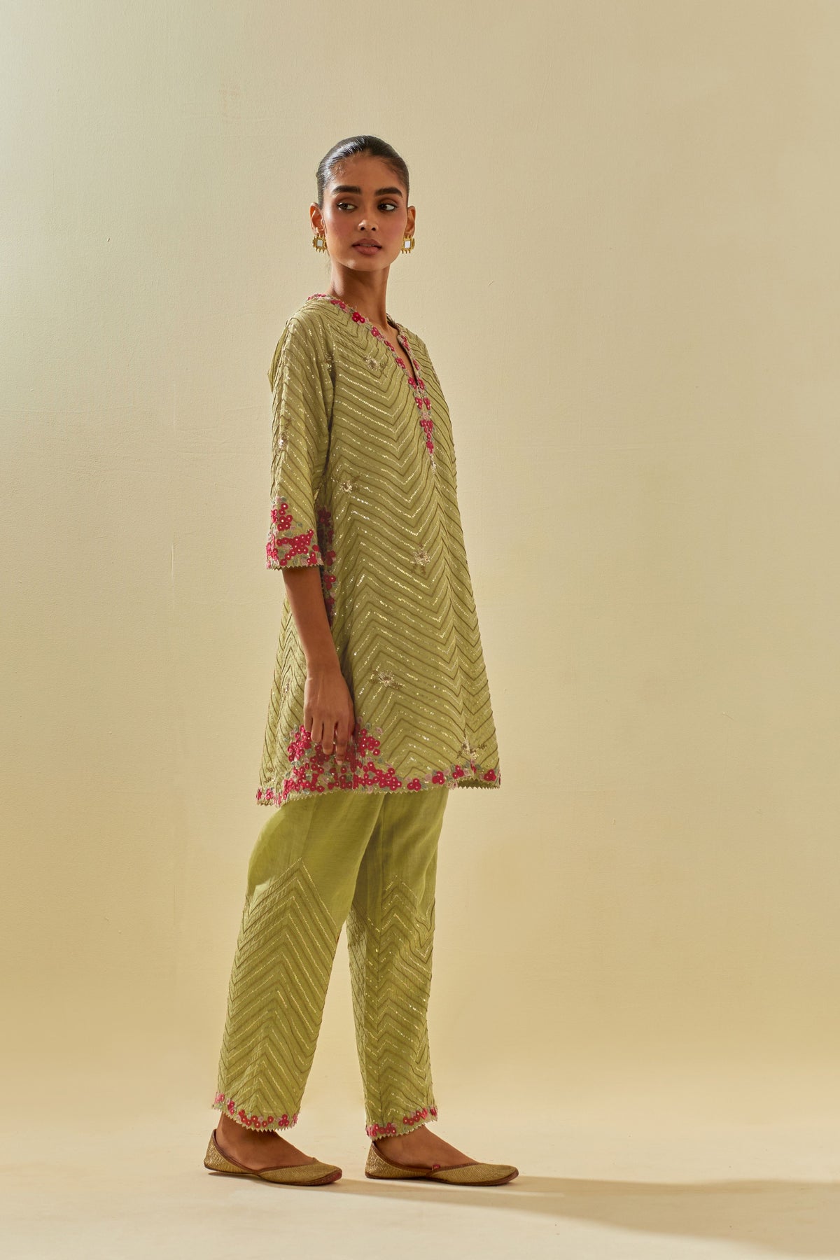 Green Short Kurta Set