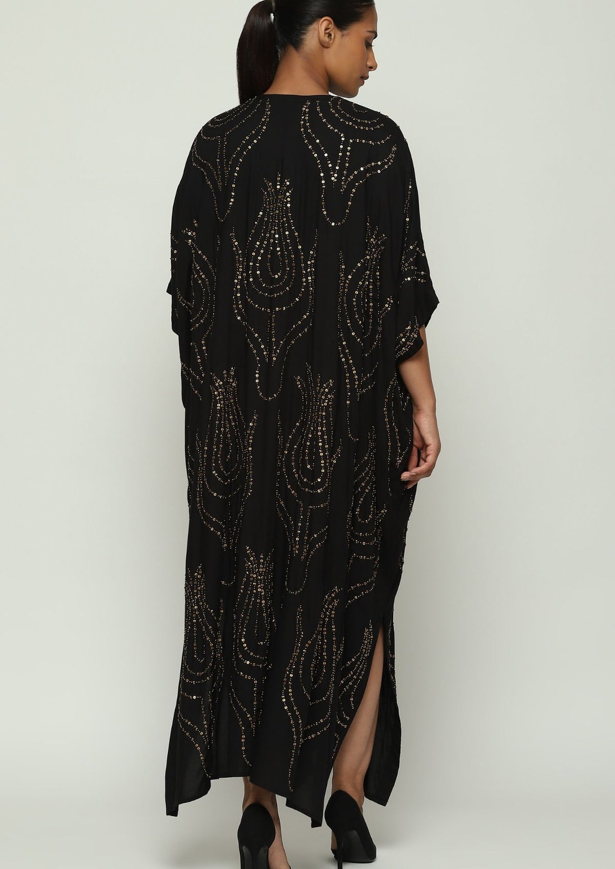 Black Kaftan