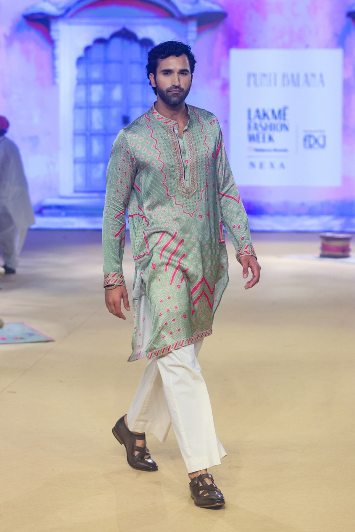 Gurfateh Pirzada Kurta Set