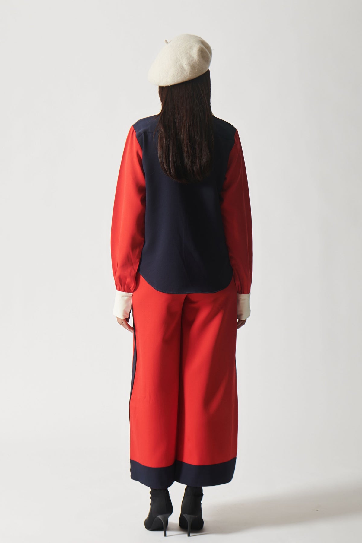 Regal Long Collar Pant