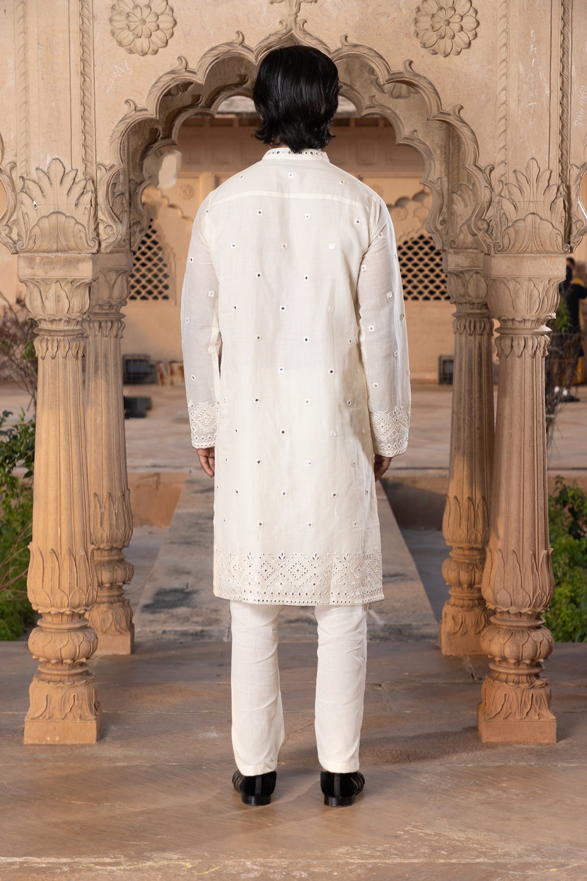 Off White Diamond Embroidered Kurta Set