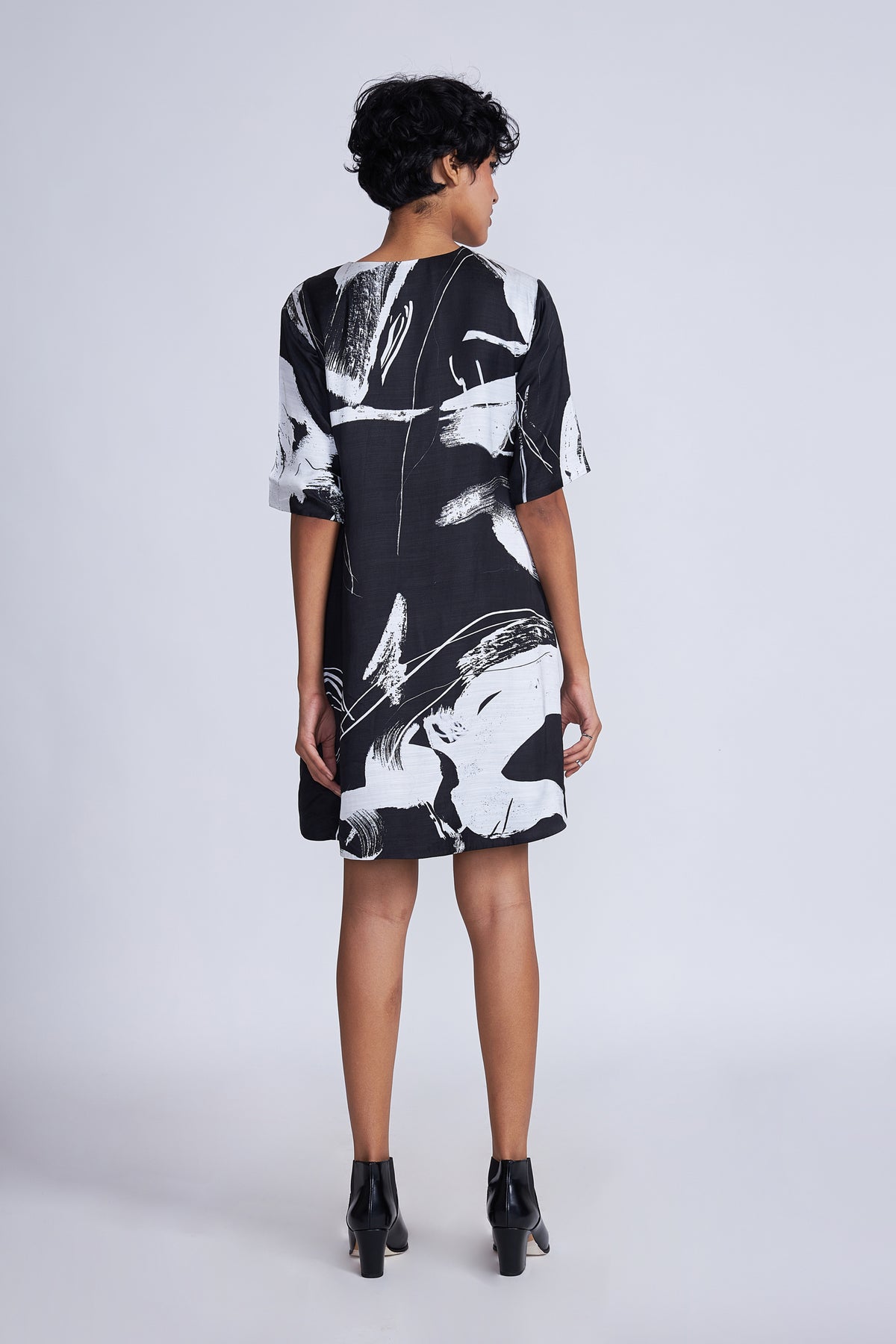 Tazaki Shift Dress