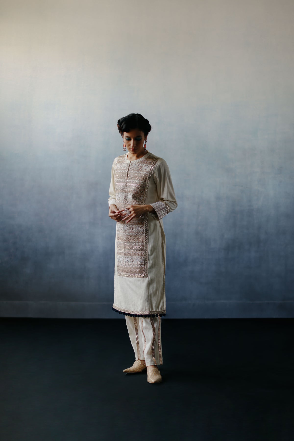 Neel White Panel Kurta Set