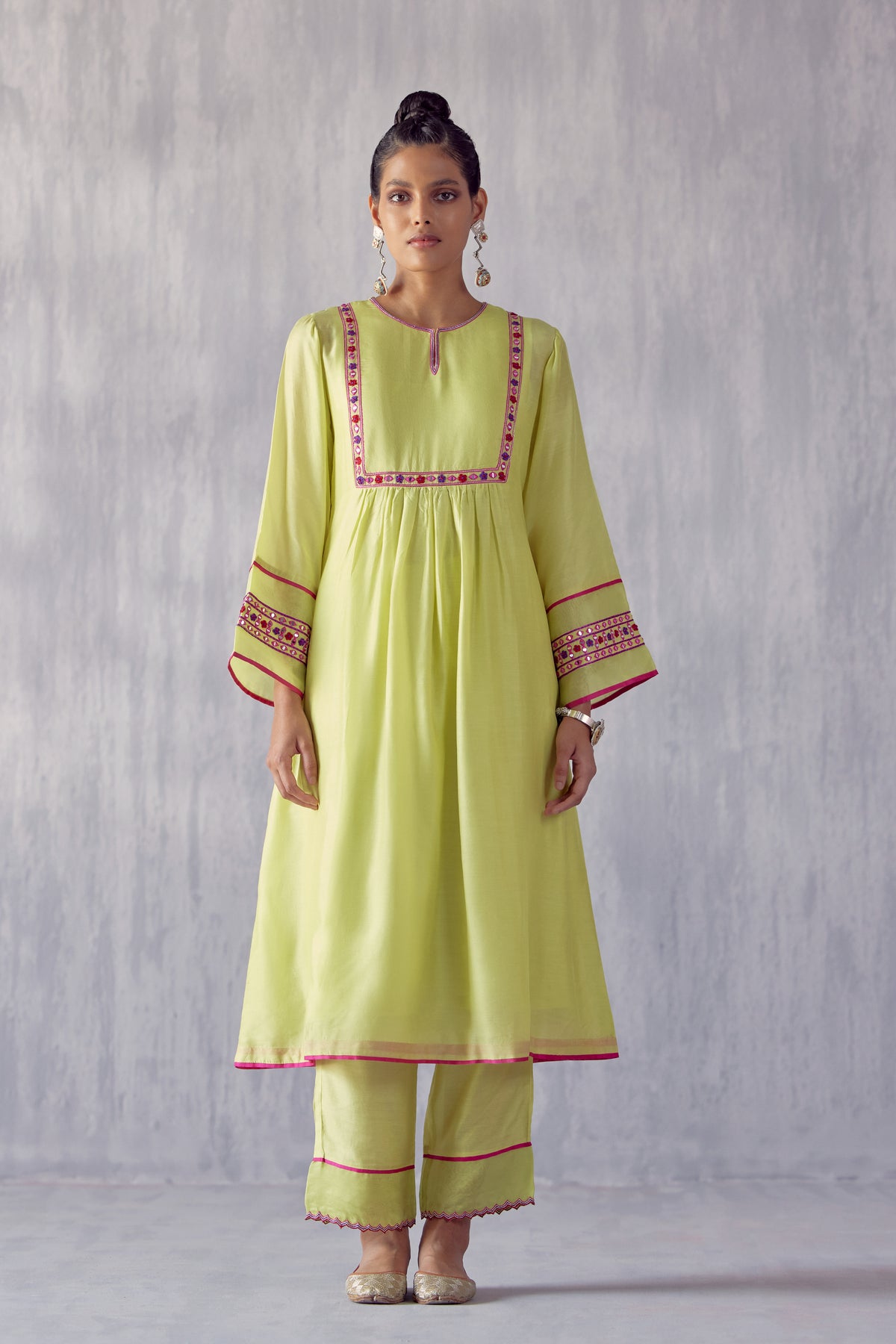 Chandni Pista Green Kurta Set