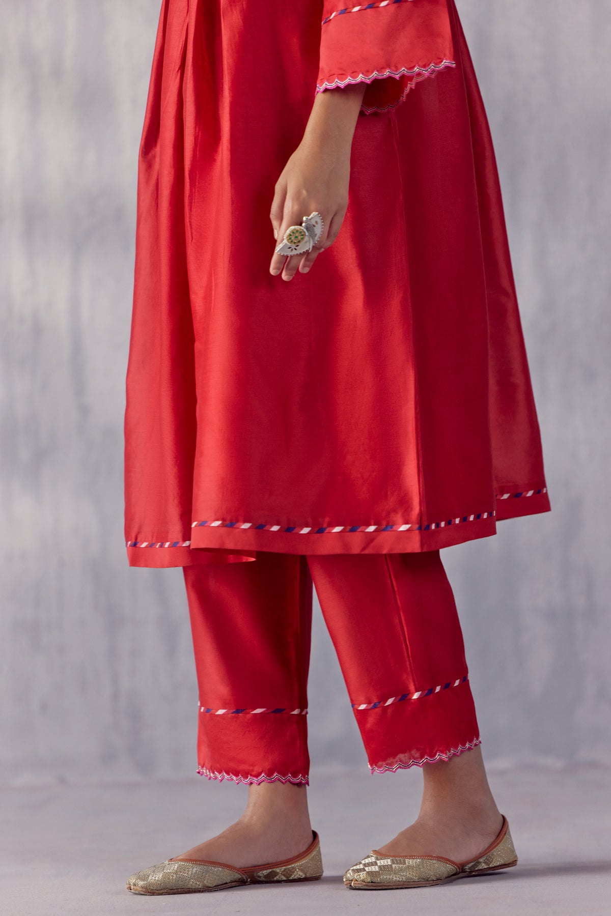 Nargis Red Kurta Set