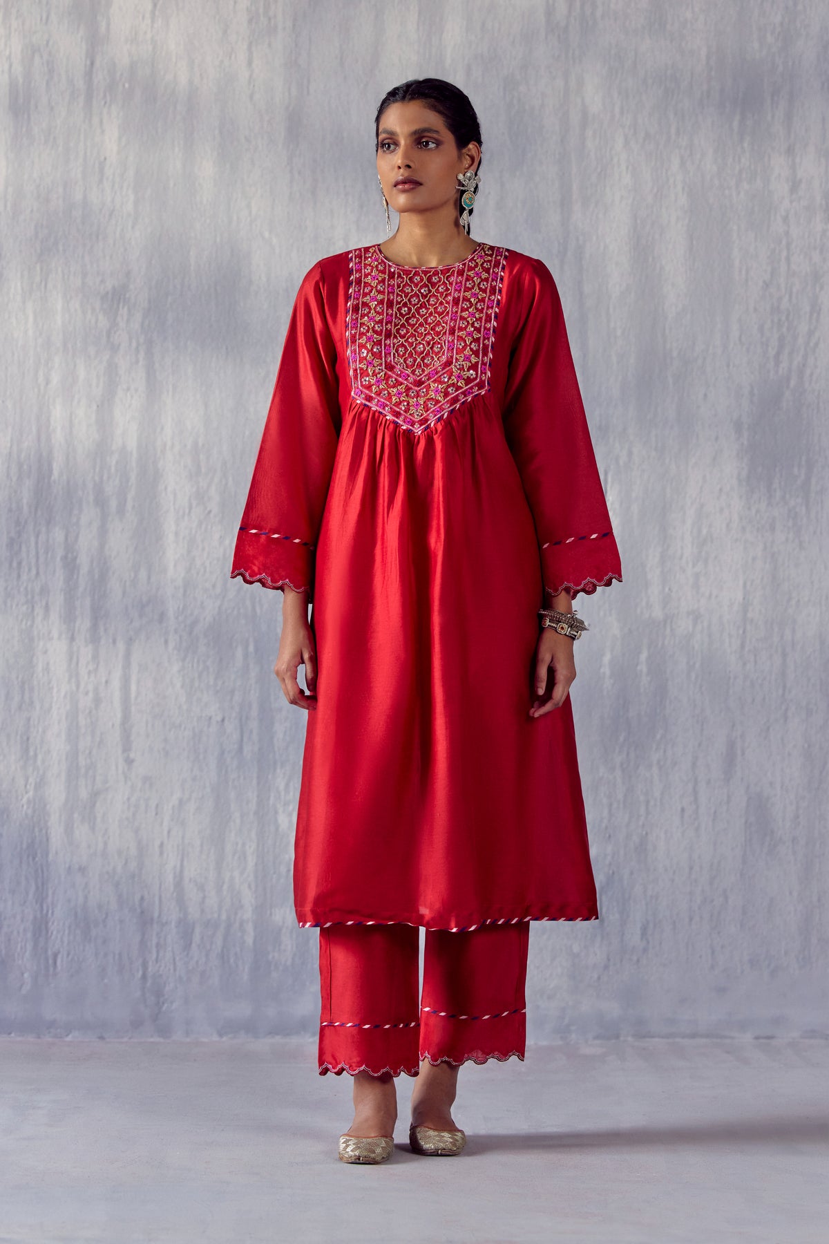 Gulnaar Red Kurta Set