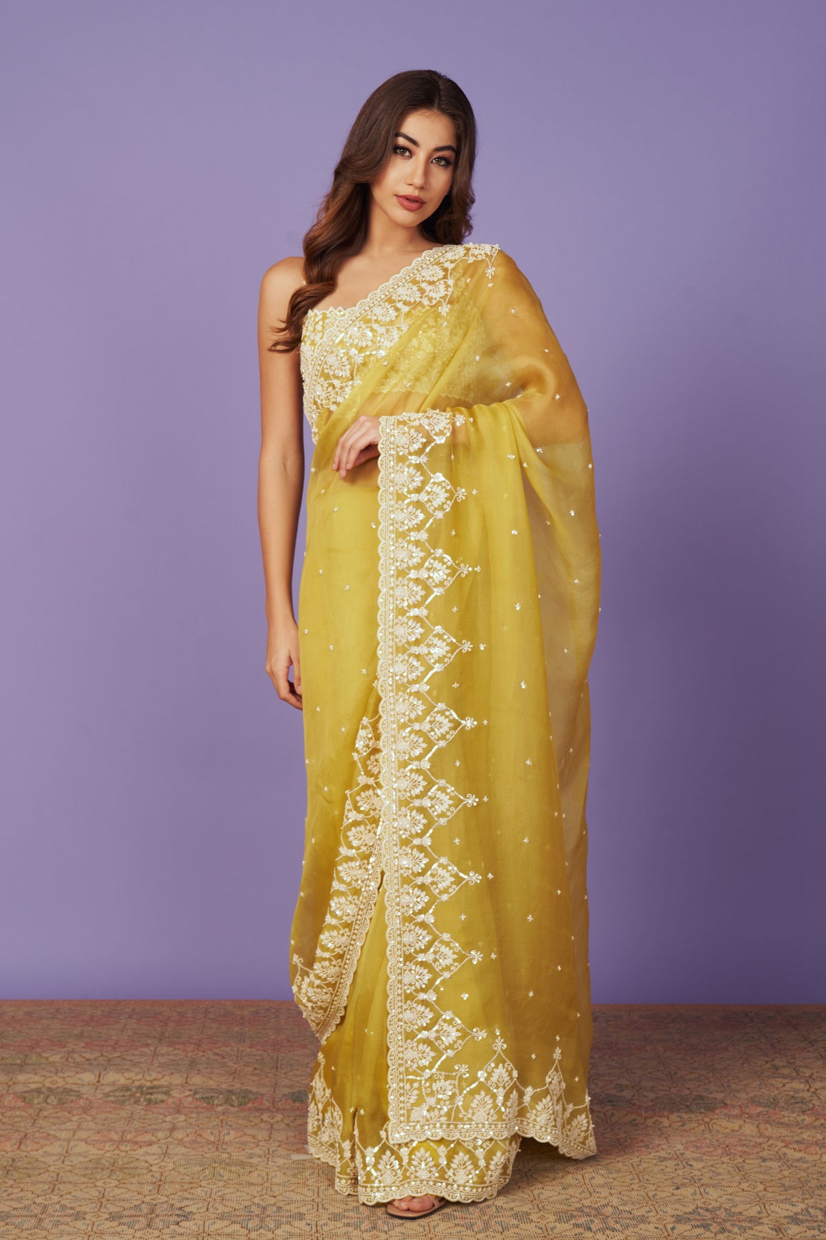 Leh Maryul Yellow Saree Set