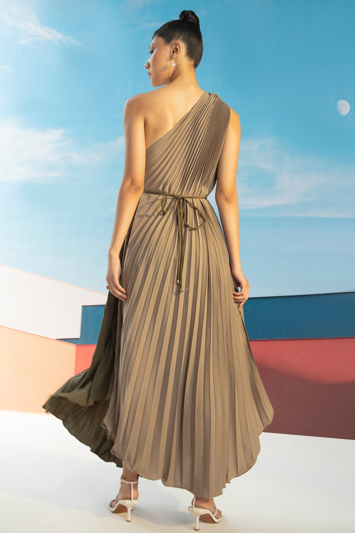 Green Beige Ring Pleated Dress