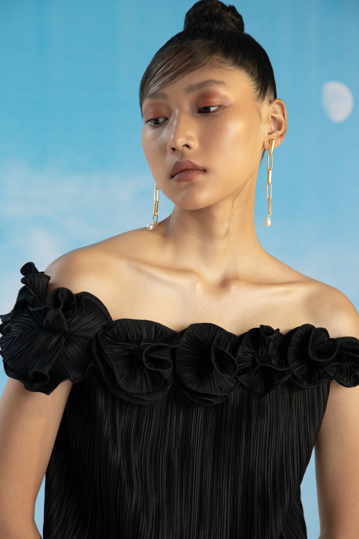 Black Flower Pleated Top