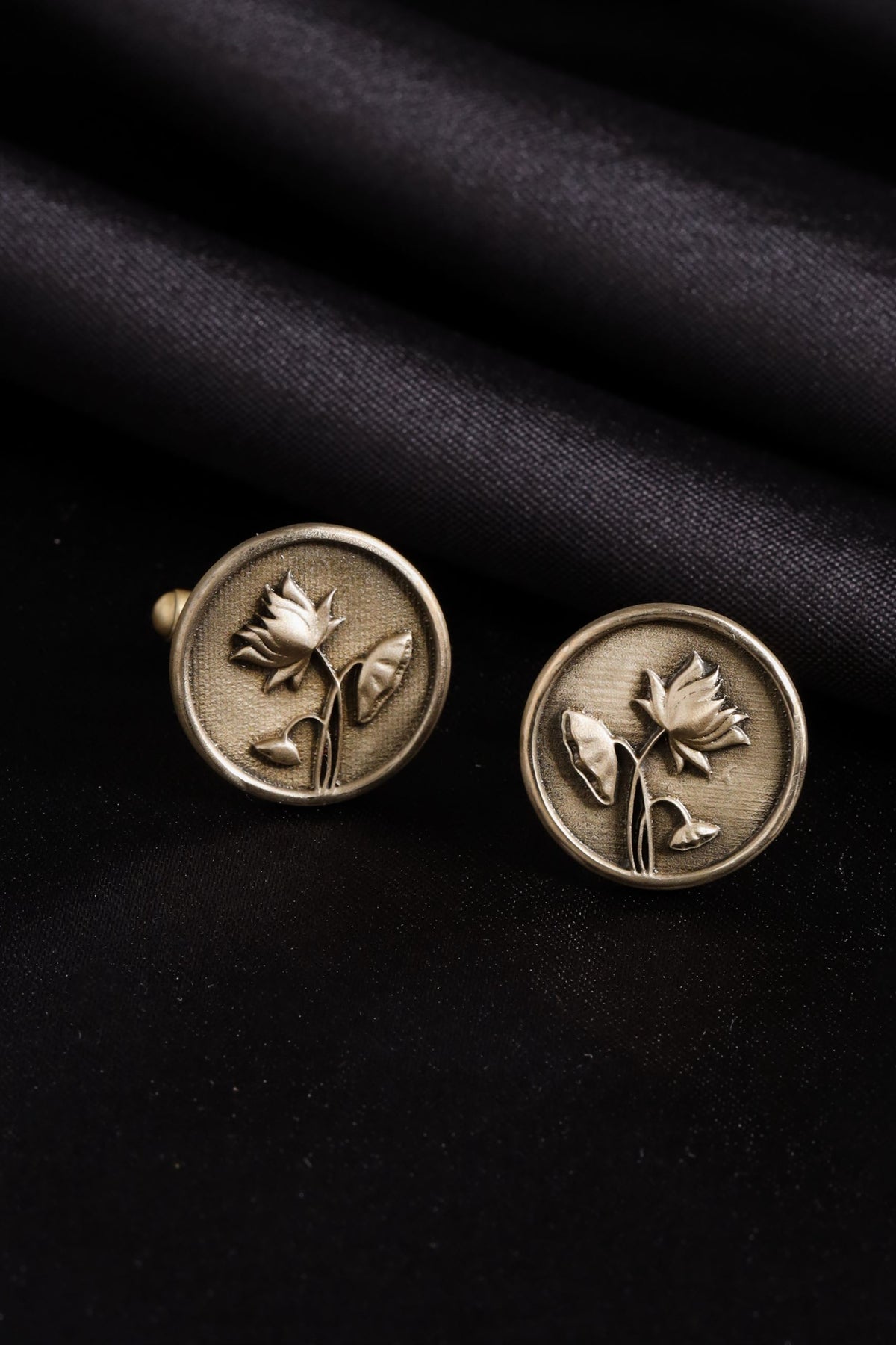 Lotus Magic Cufflinks