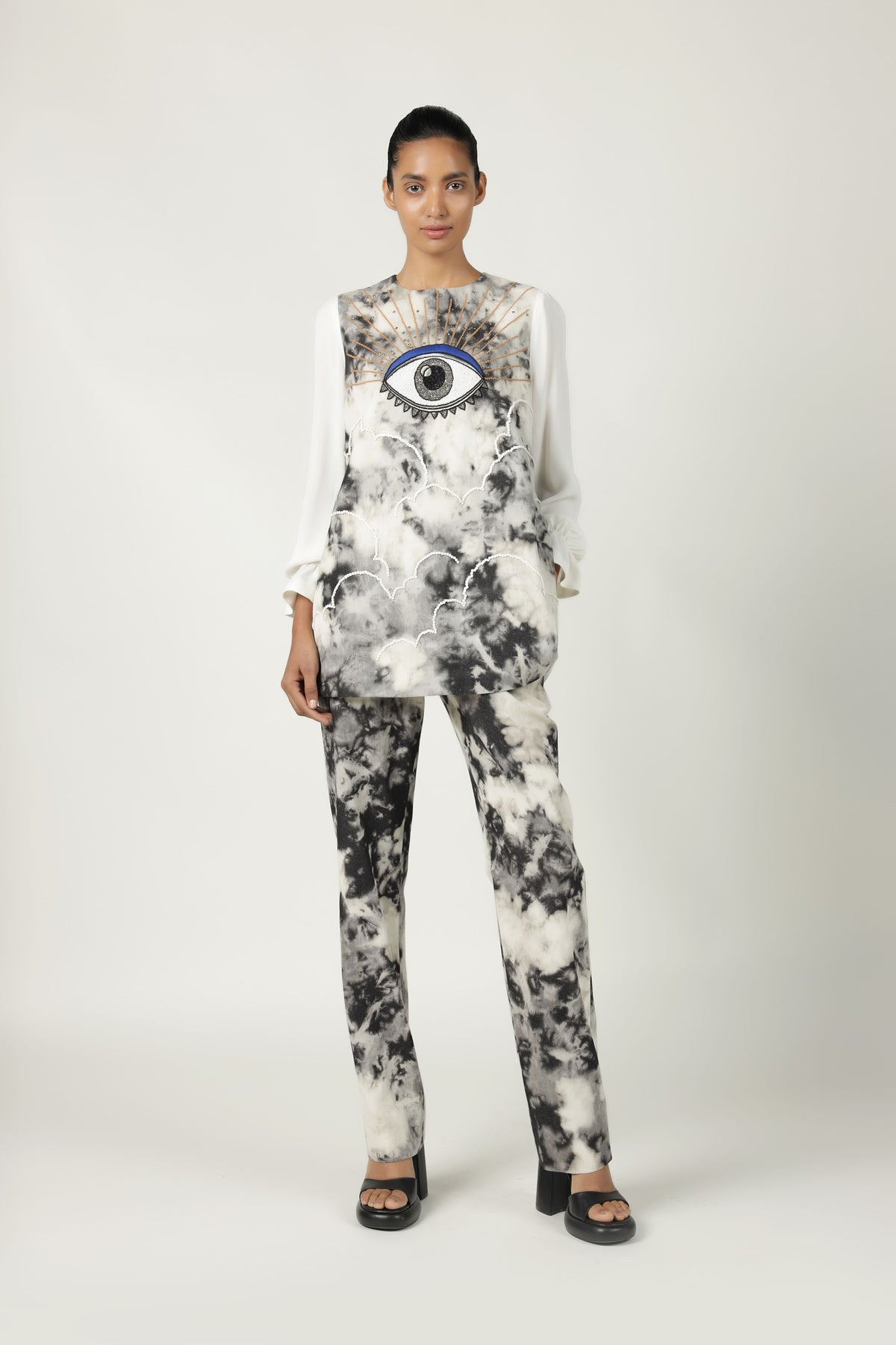 Eye Flared Top With Matching Pants