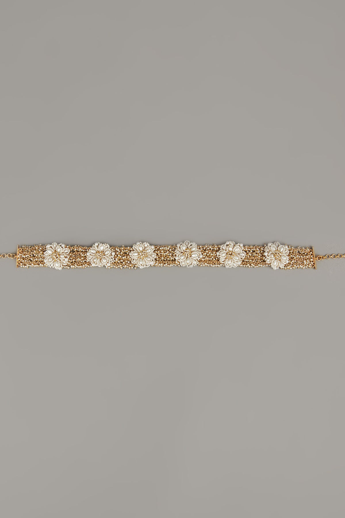 Statement Maang Tikka With Pearls