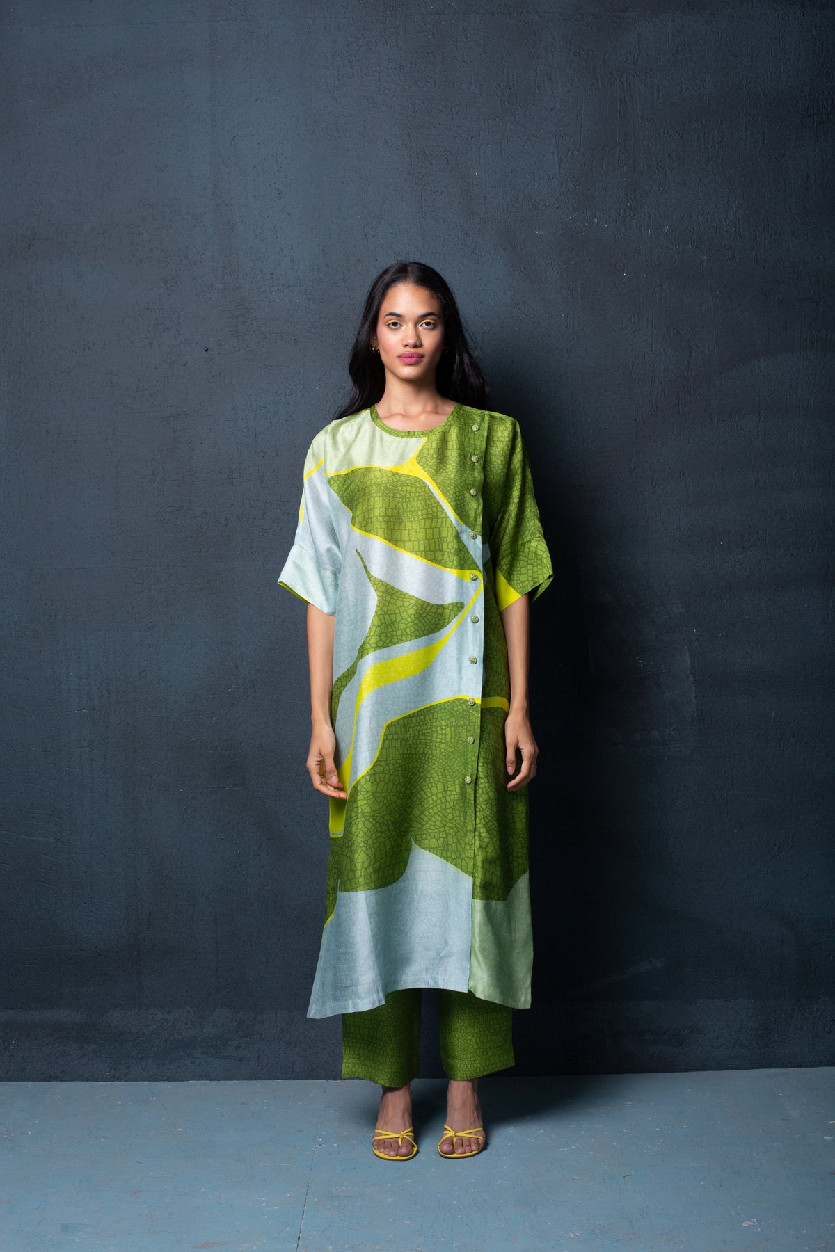 Green Abstract Floral Print Straight Kurta