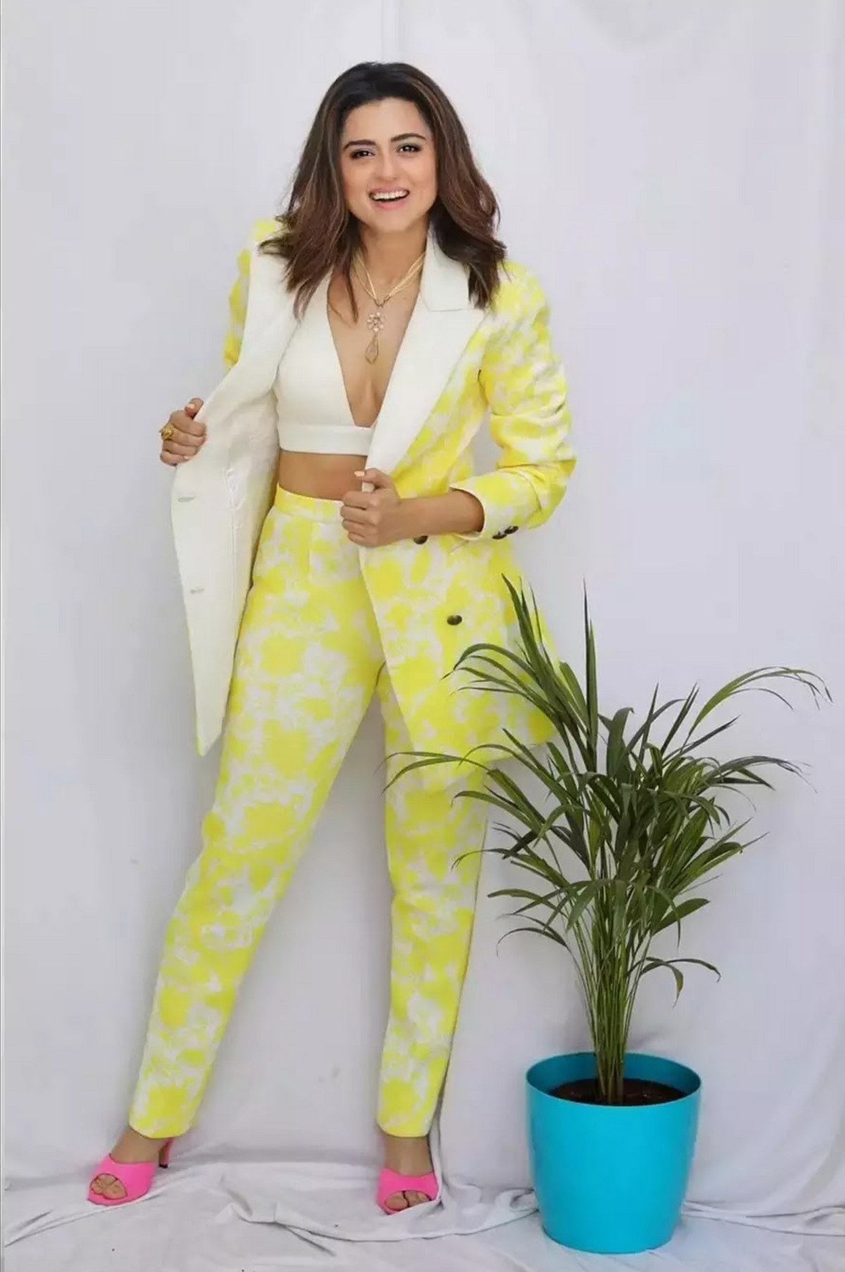 Yellow &amp; white scooba suzani blazer set