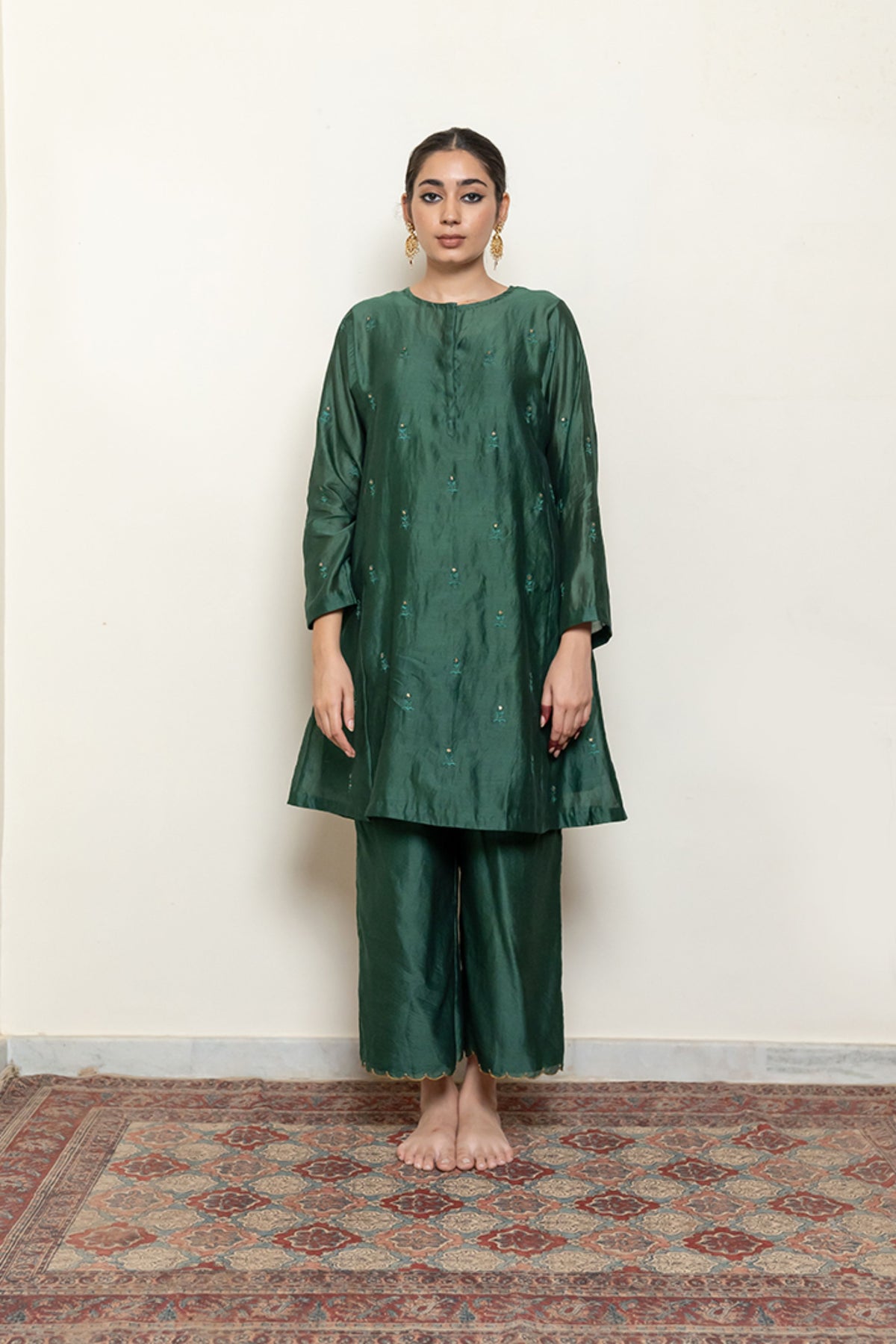 Roohi Kalidaar Kurta With Odhani