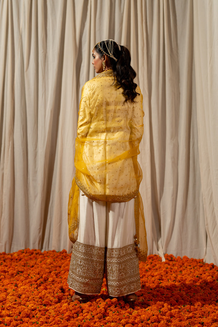 Genda Dupatta