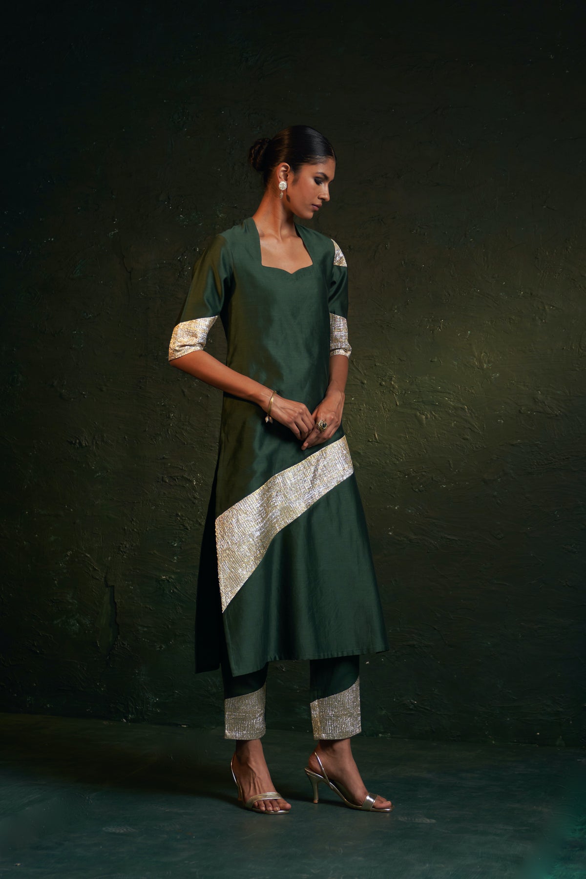 Midas Deep Green Chanderi Sweetheart kurta set