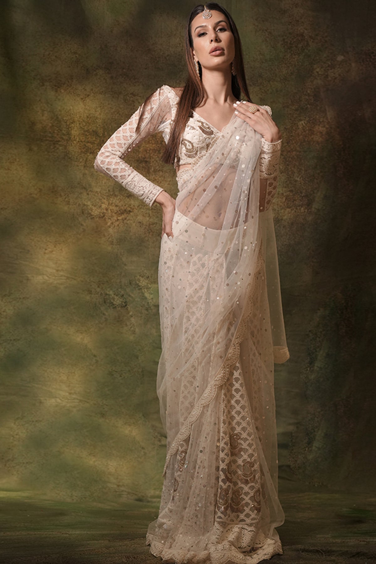 The Ivory Lucknowi Saree Set