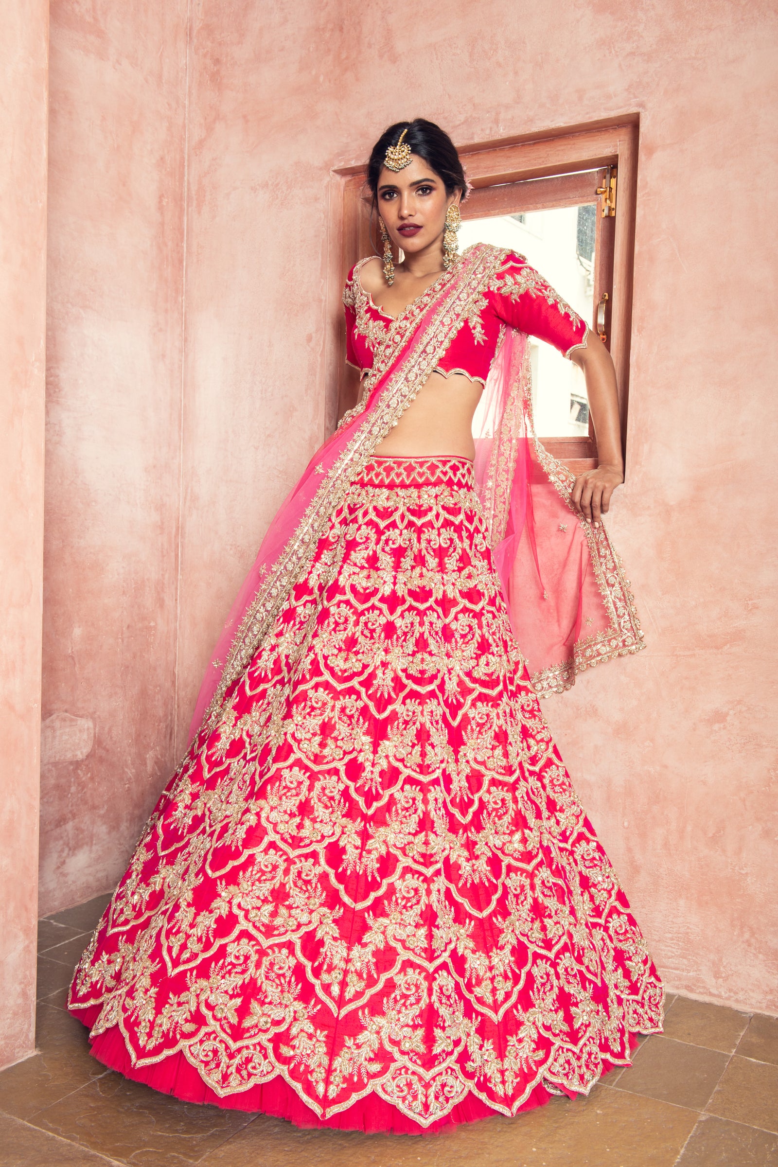 Pink Embroidered Lehenga Set Design by Anushree Reddy at Pernia's Pop Up  Shop 2024