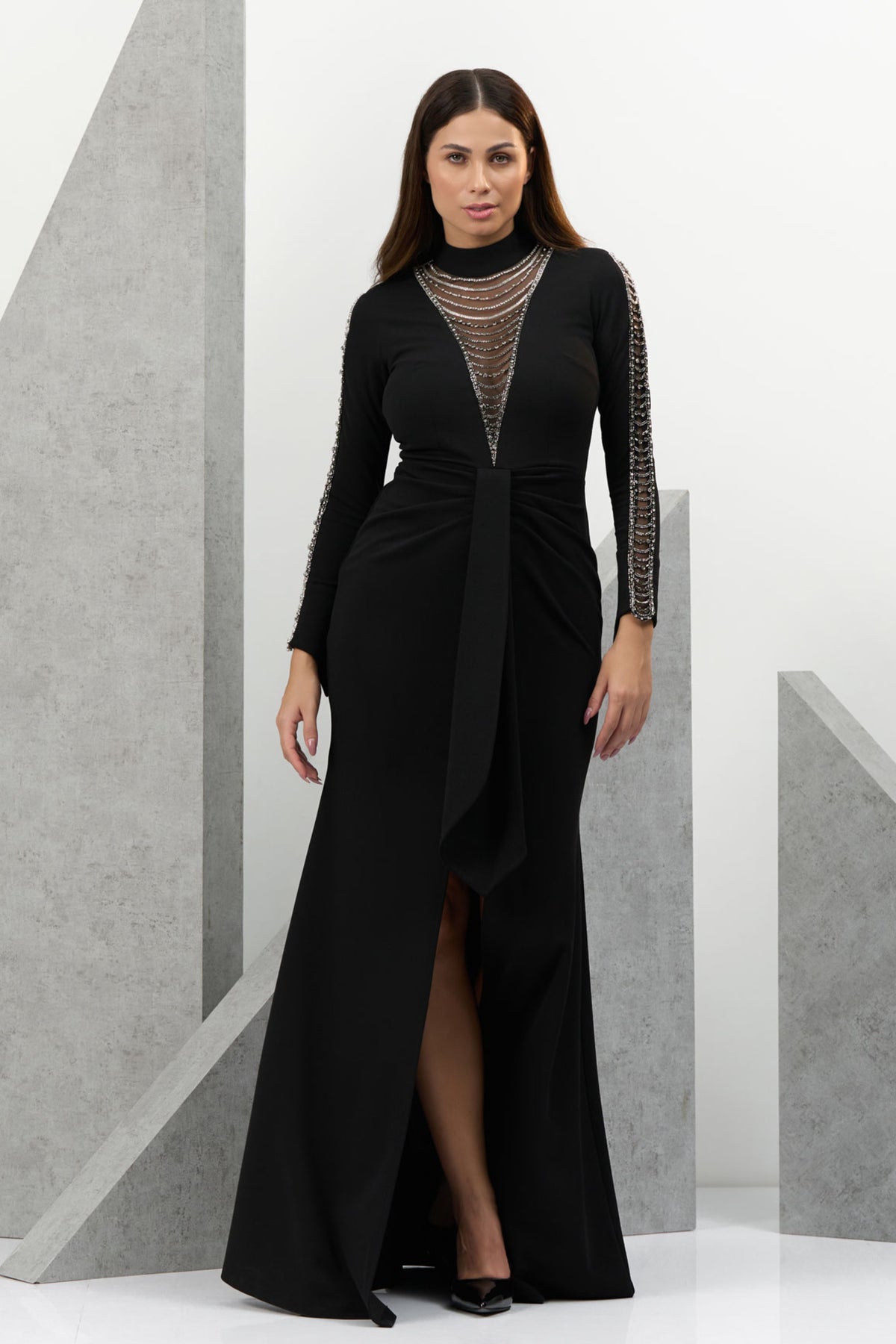 Traingle Black Evening Gown