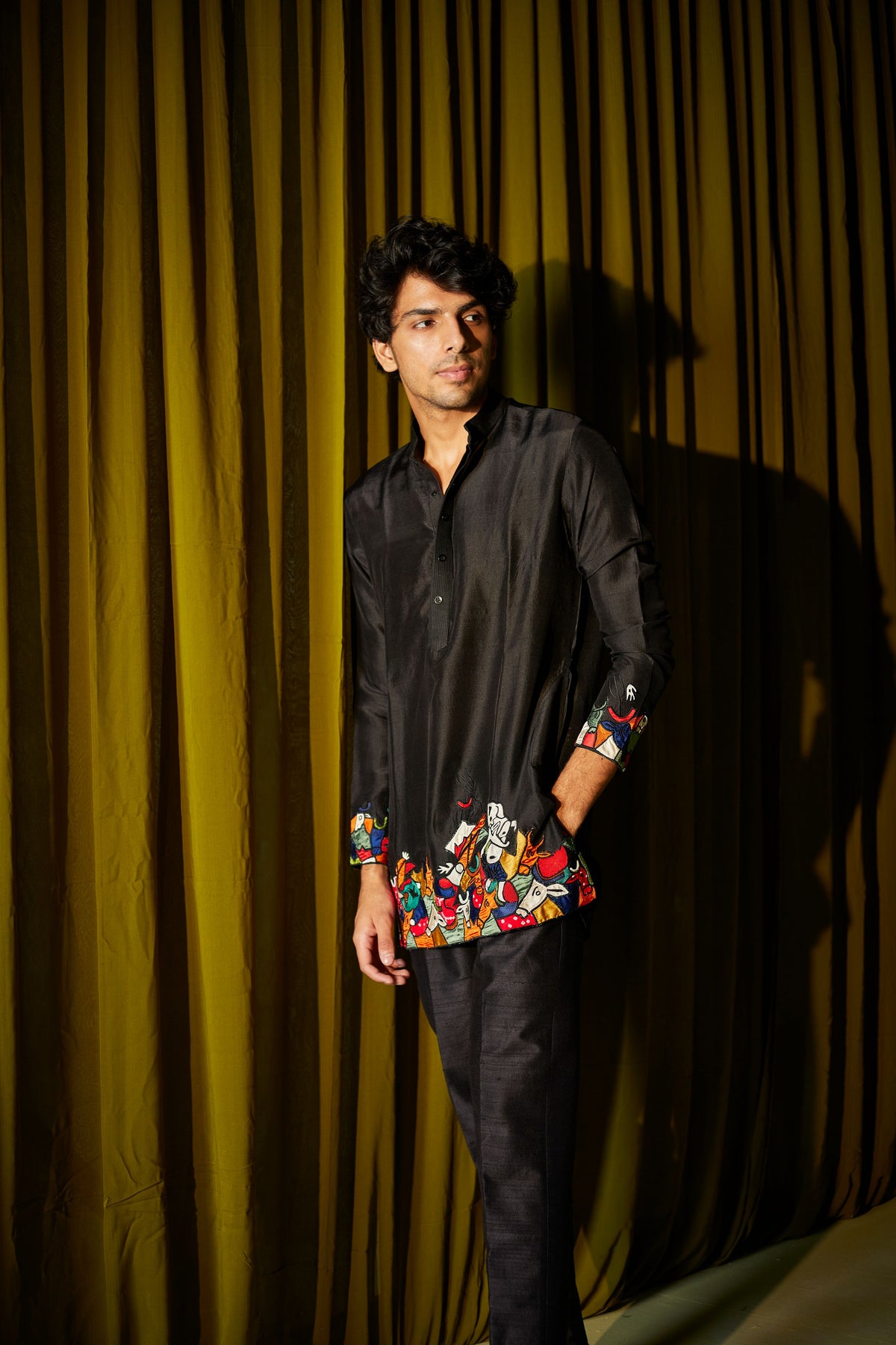 Art Deco Mirrorwork Kurta Set