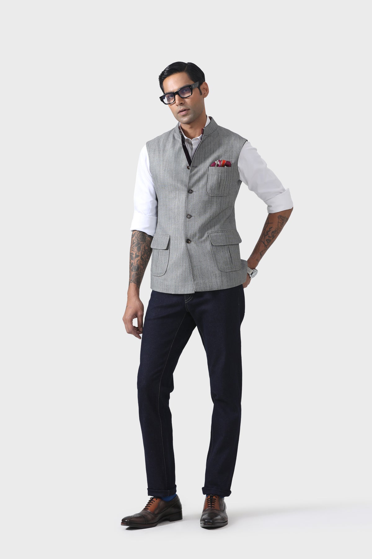 Refined Three-patch Pocket Waistcoat