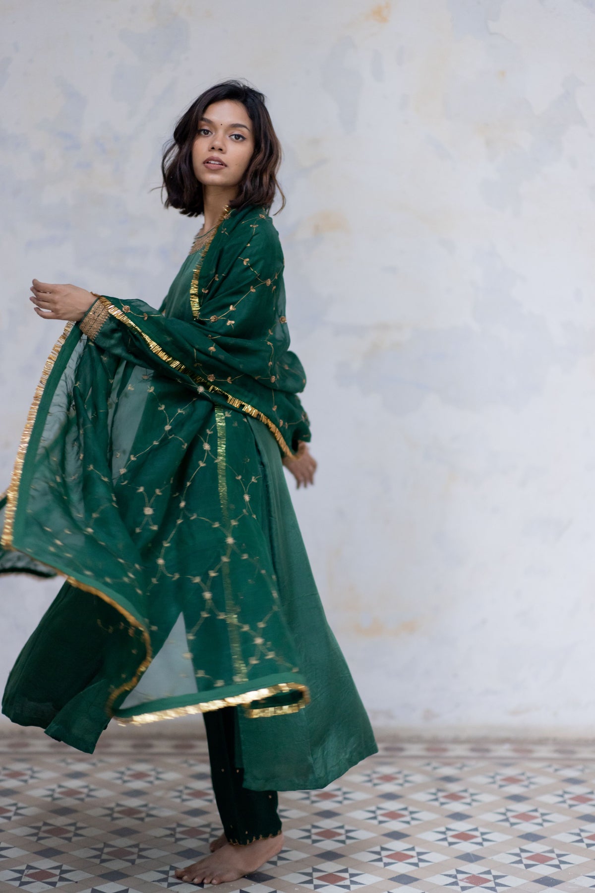 Emerald padmini jaal odhani