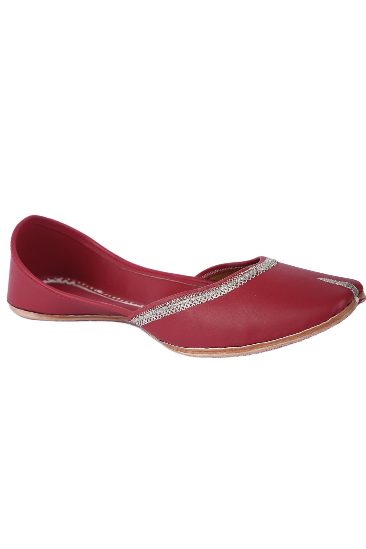 Garnet red jutti