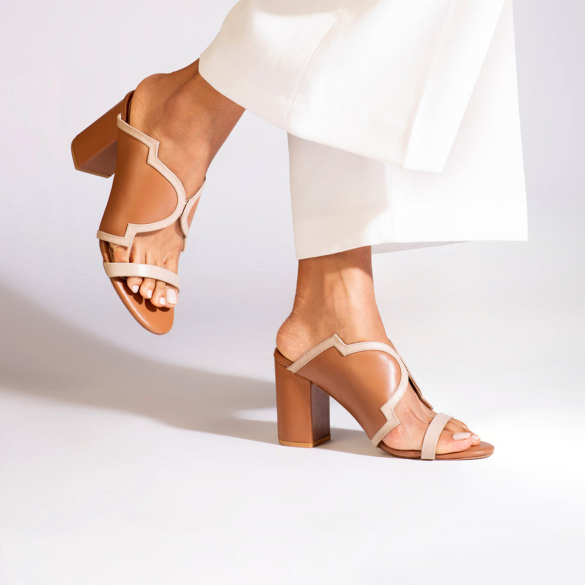 Tan&amp;nude 3 Inches Block Open Toen Heels