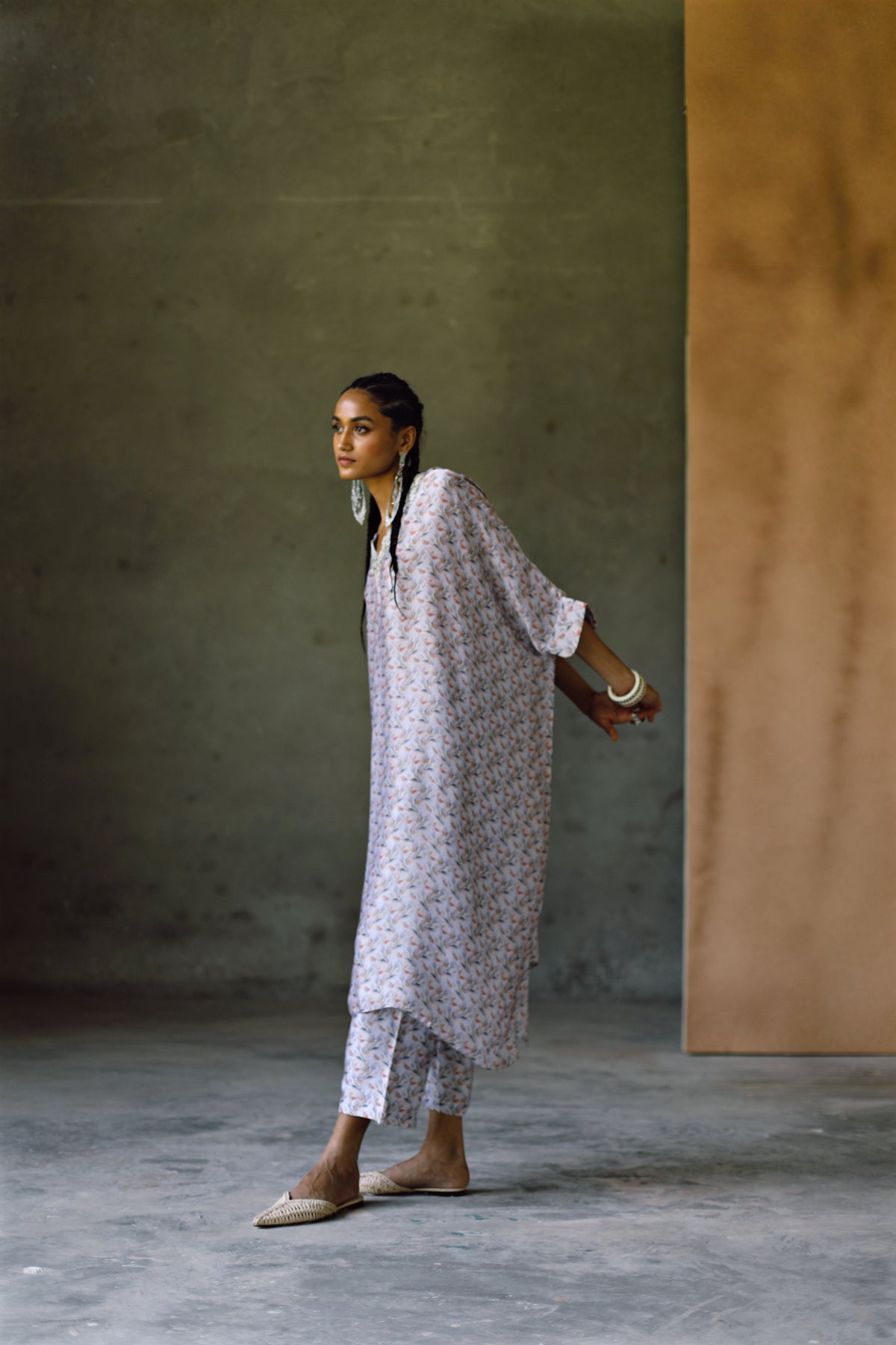 Oxford V Emb Kaftan  &amp; Pant Co-Ord Set