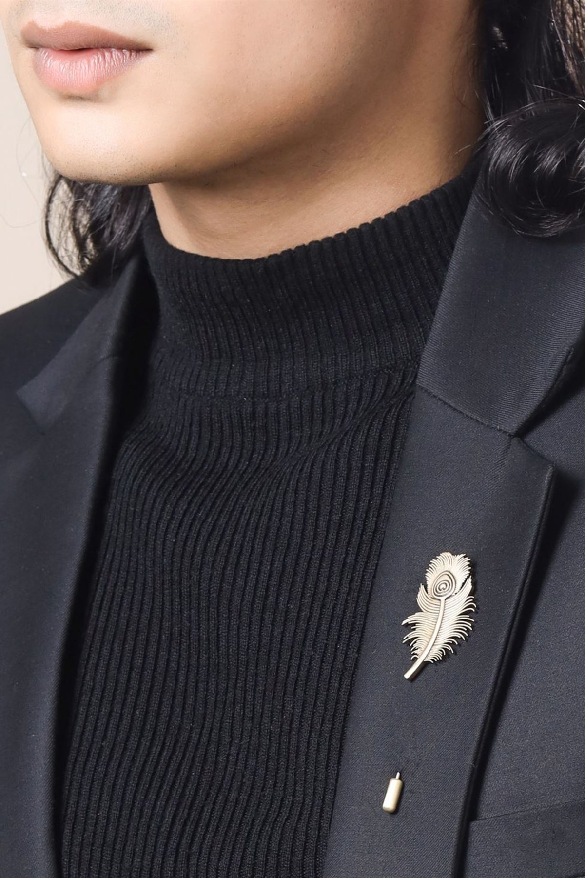 Peacock Grace Lapel Pin