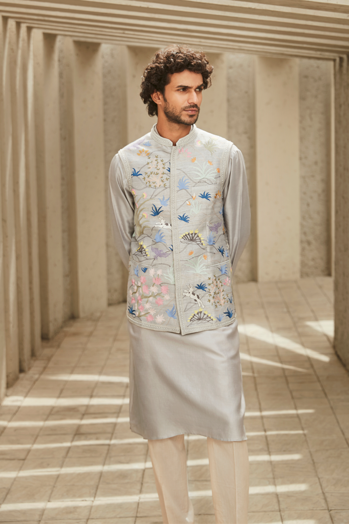 The Ivory-Hued Aari Jodhpuri Jacket