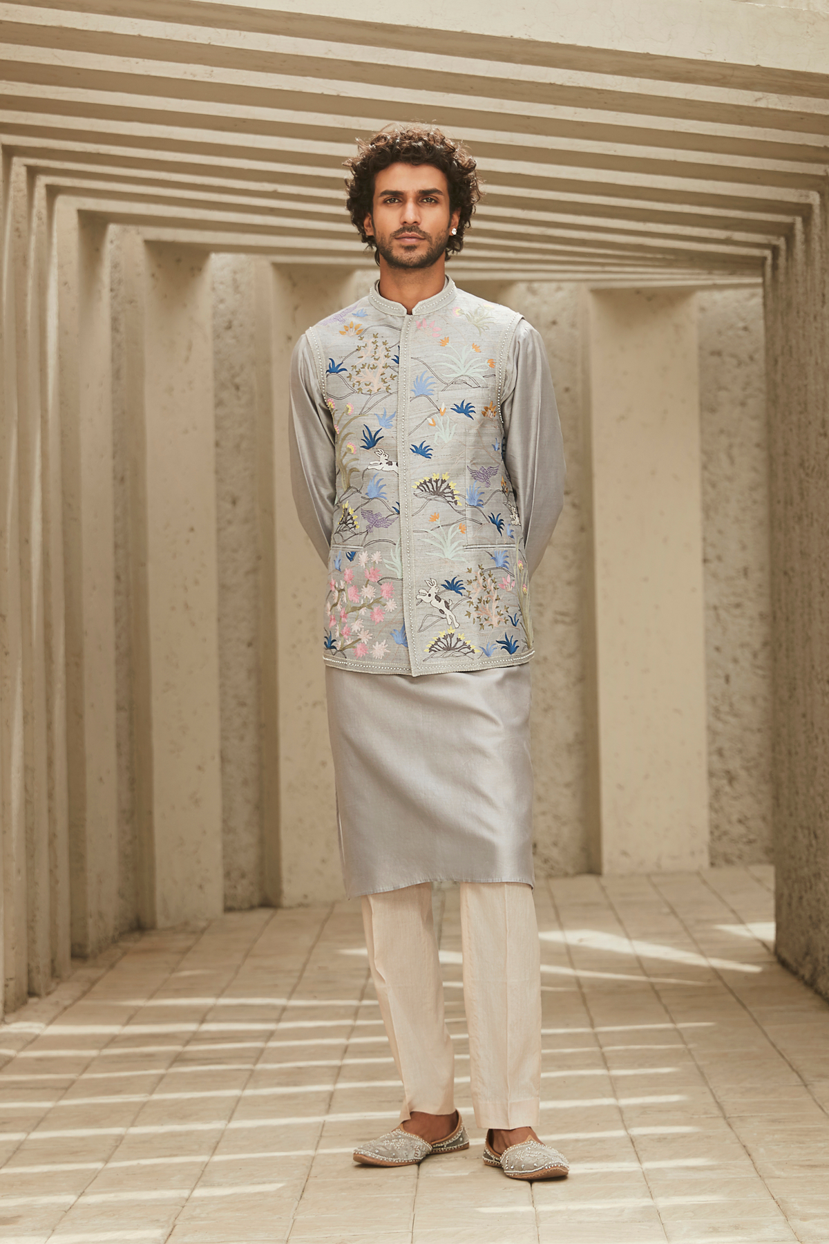 The Ivory-Hued Aari Jodhpuri Jacket