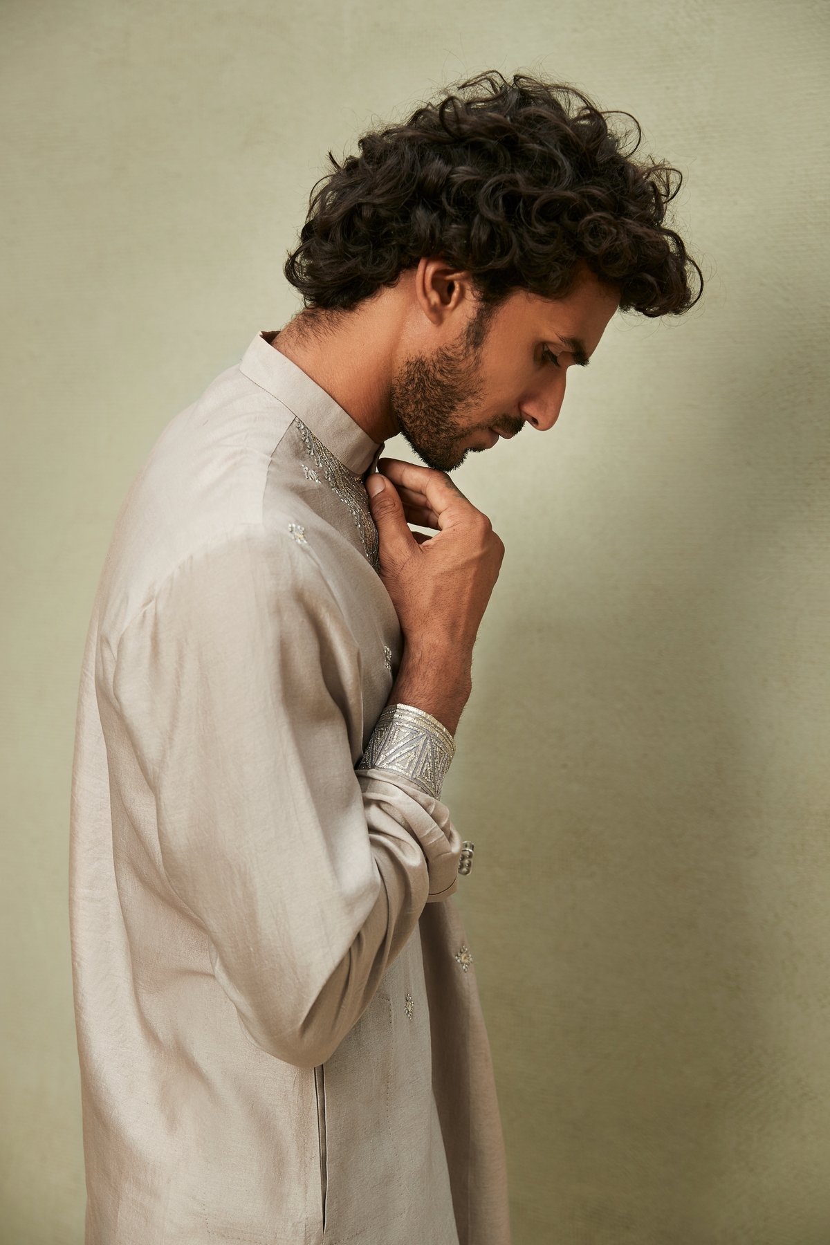 The Contemporary Classic Kurta Set