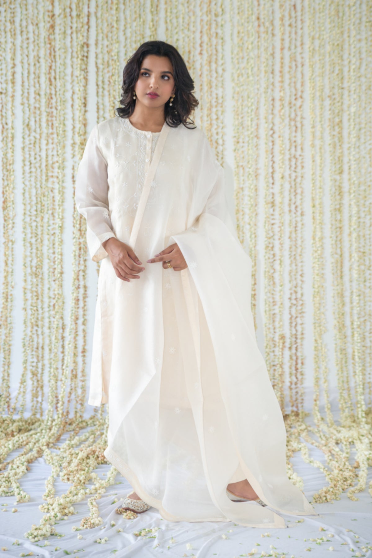 Classc Ivory Chikanakri Kurta Set