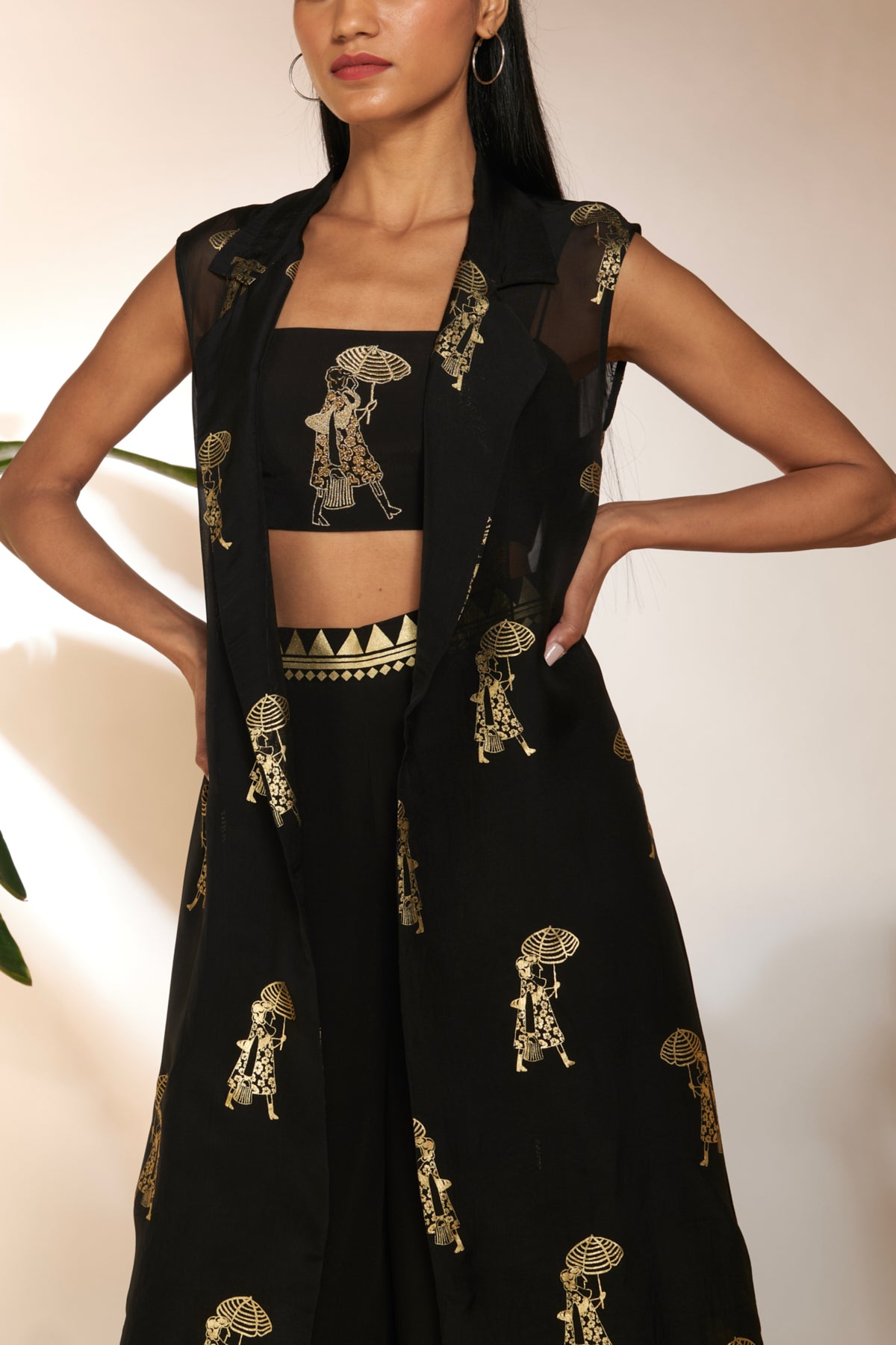 Black Embroidered Sunny Day Foil Set