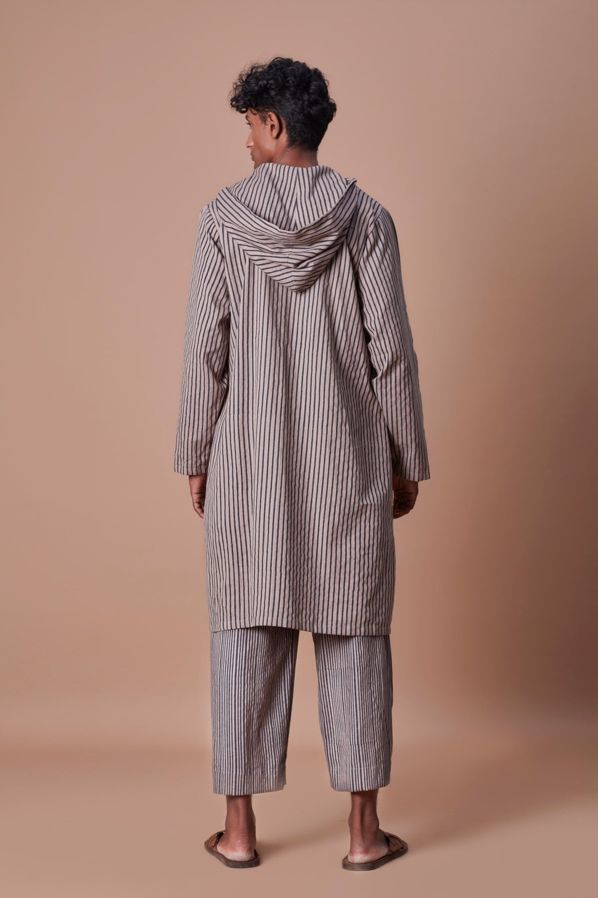 Hooded grey striped set