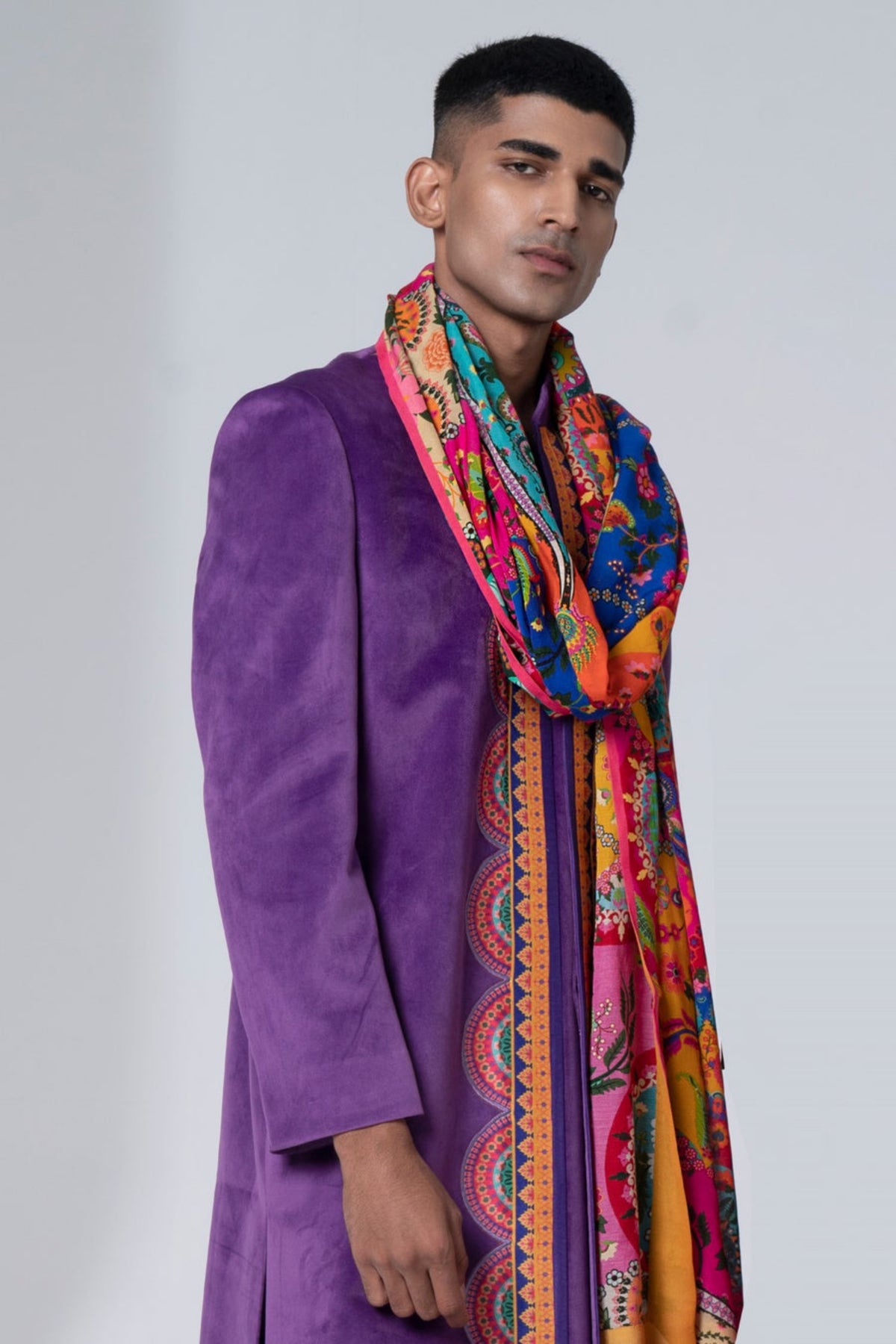 Big paisely printed stole